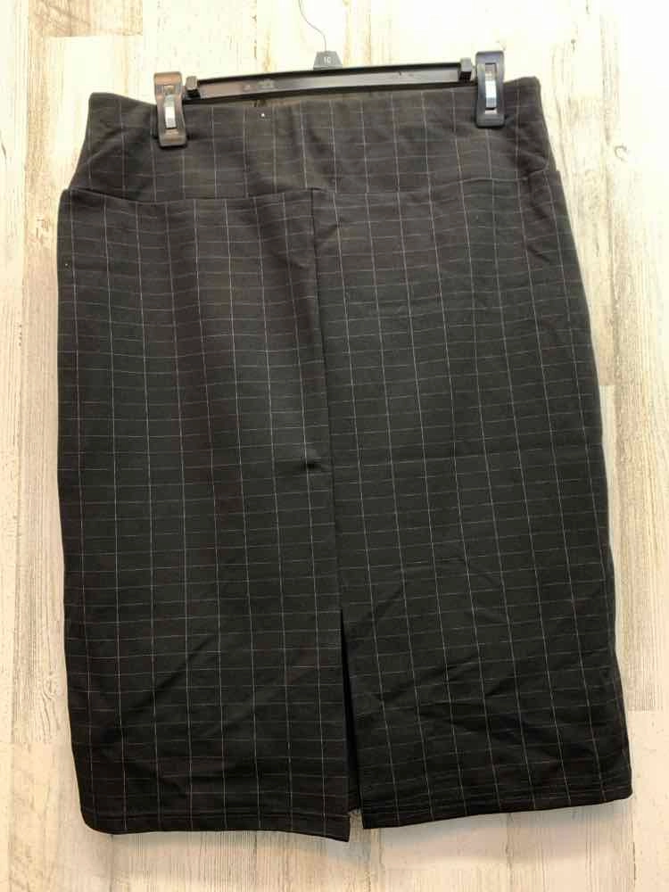 MAZE Dresses and Skirts Size L Black Checkered PENCIL Skirt