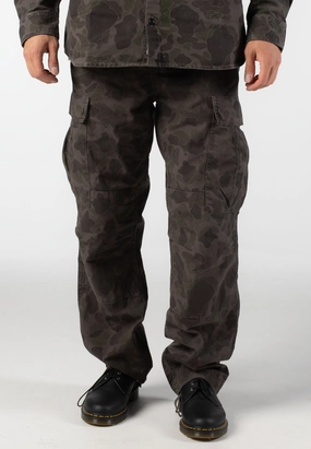 Carhartt WIP - Duck Cargo Garment Dyed Camo Duck/Green/Porphyry - Pants 90s Cargo Pants