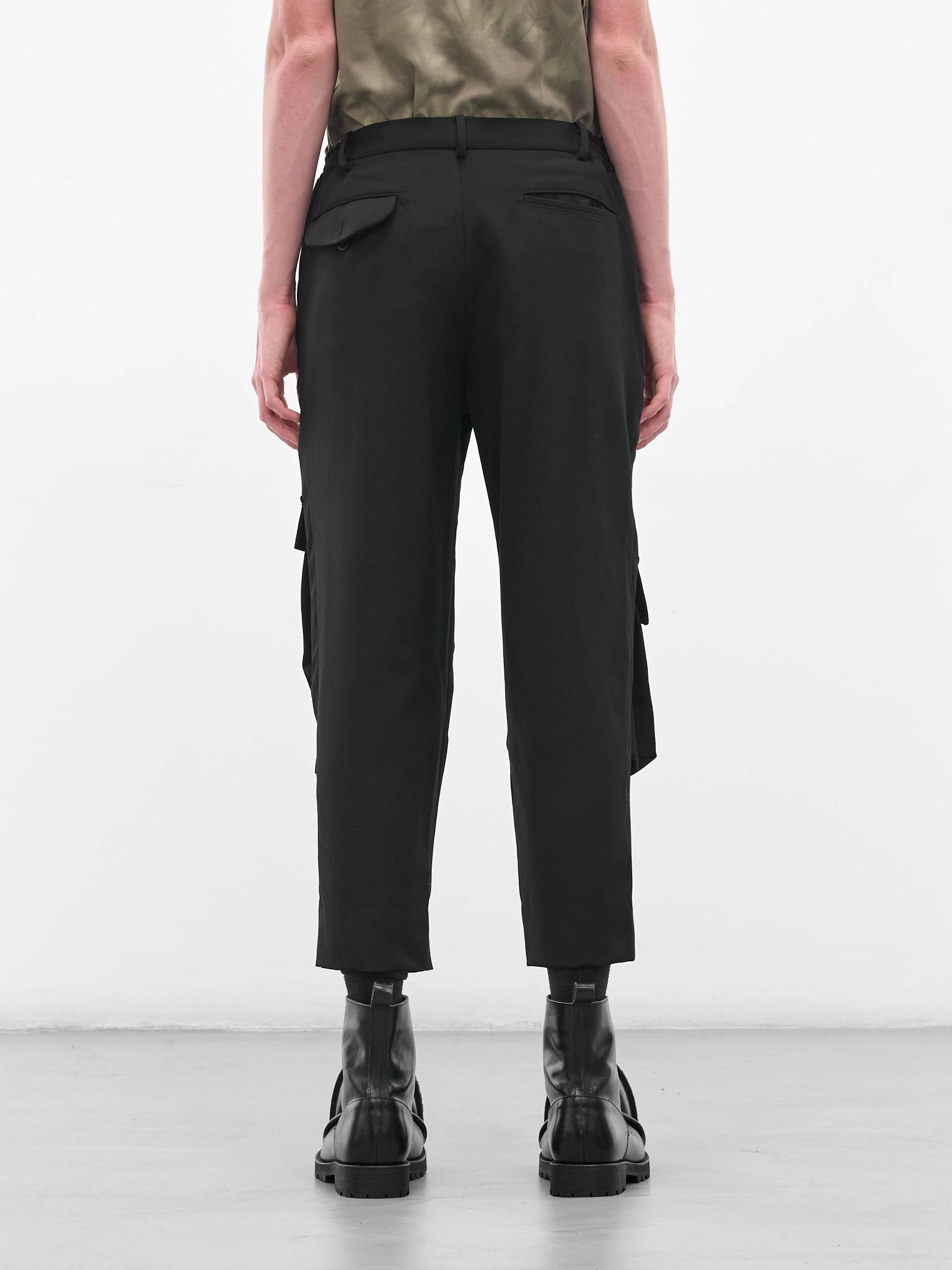 Black Cargo Pocket Cropped Trousers (PP-P043-051-1-BLACK) Wrangler Flex For Comfort Cargo Pants