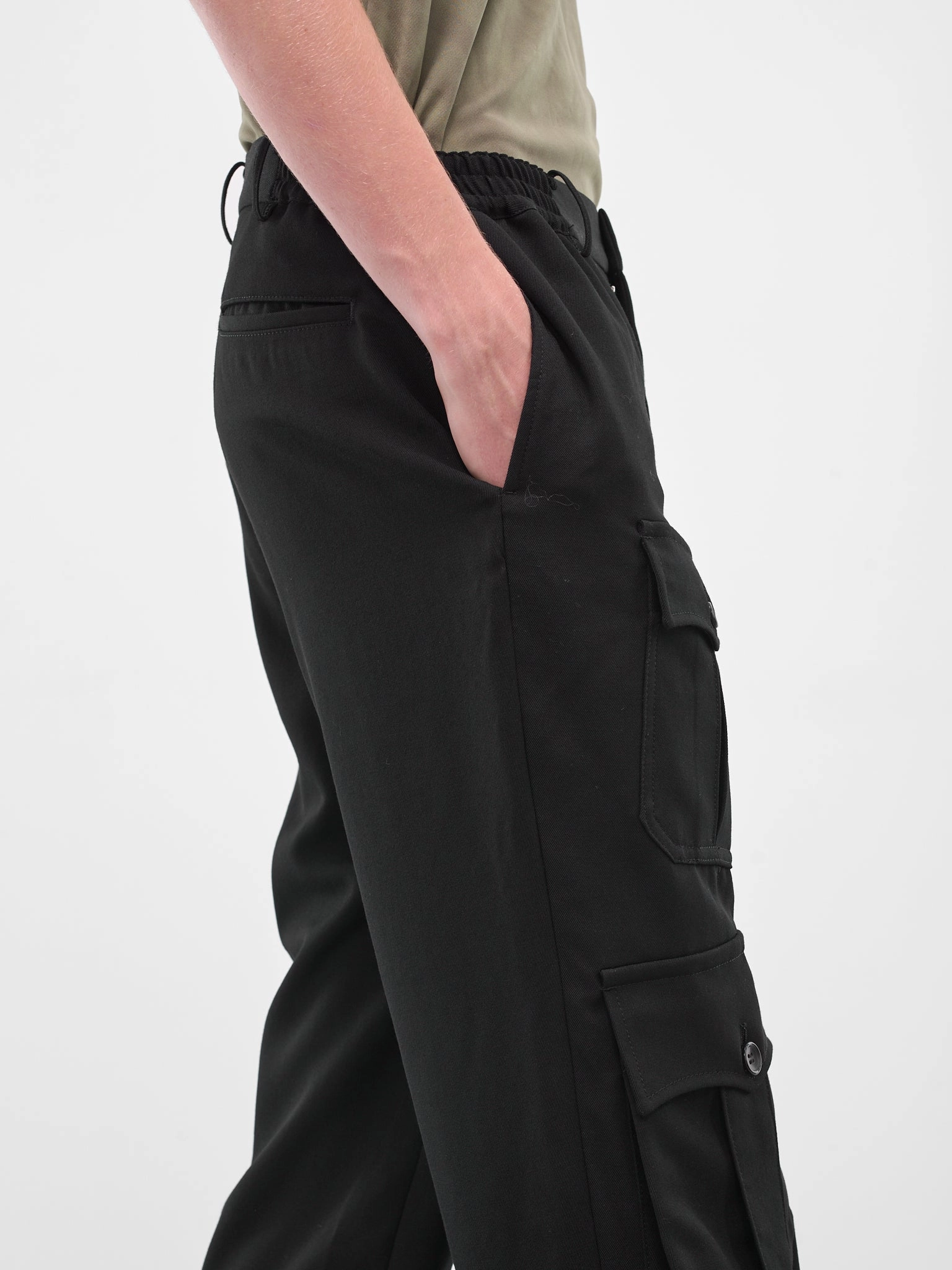 Adicolor Essentials Trefoil Cargo Pants Black Cargo Pocket Cropped Trousers (PP-P043-051-1-BLACK)