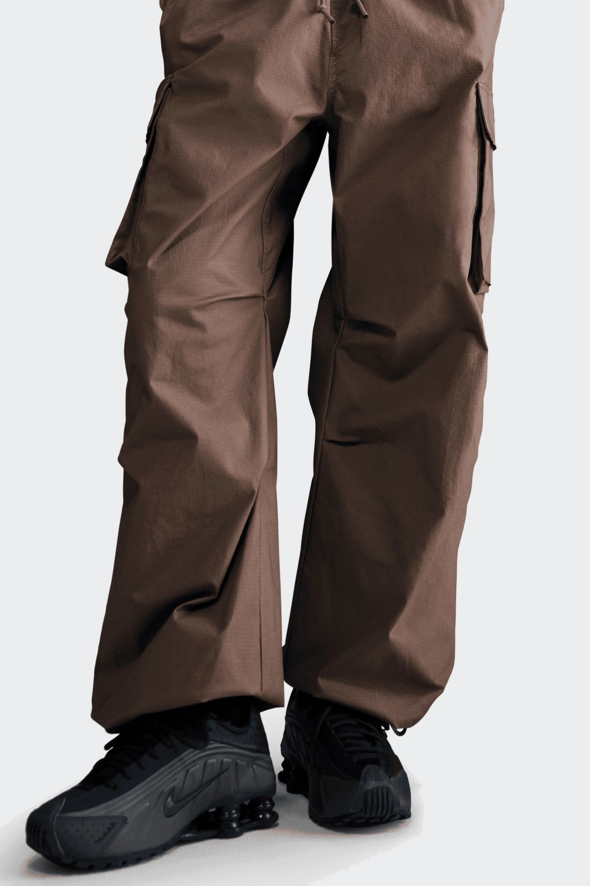 U Wide Fit Parachute Cargo Pants W NSW OVERSIZED CARGO PANTS