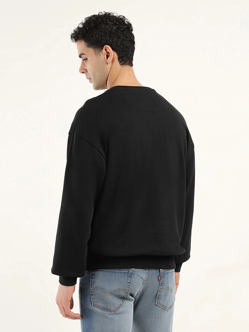 Best Sweatshirts For Cozy Comfort Men's Solid Black Crew Neck Sweatshirt