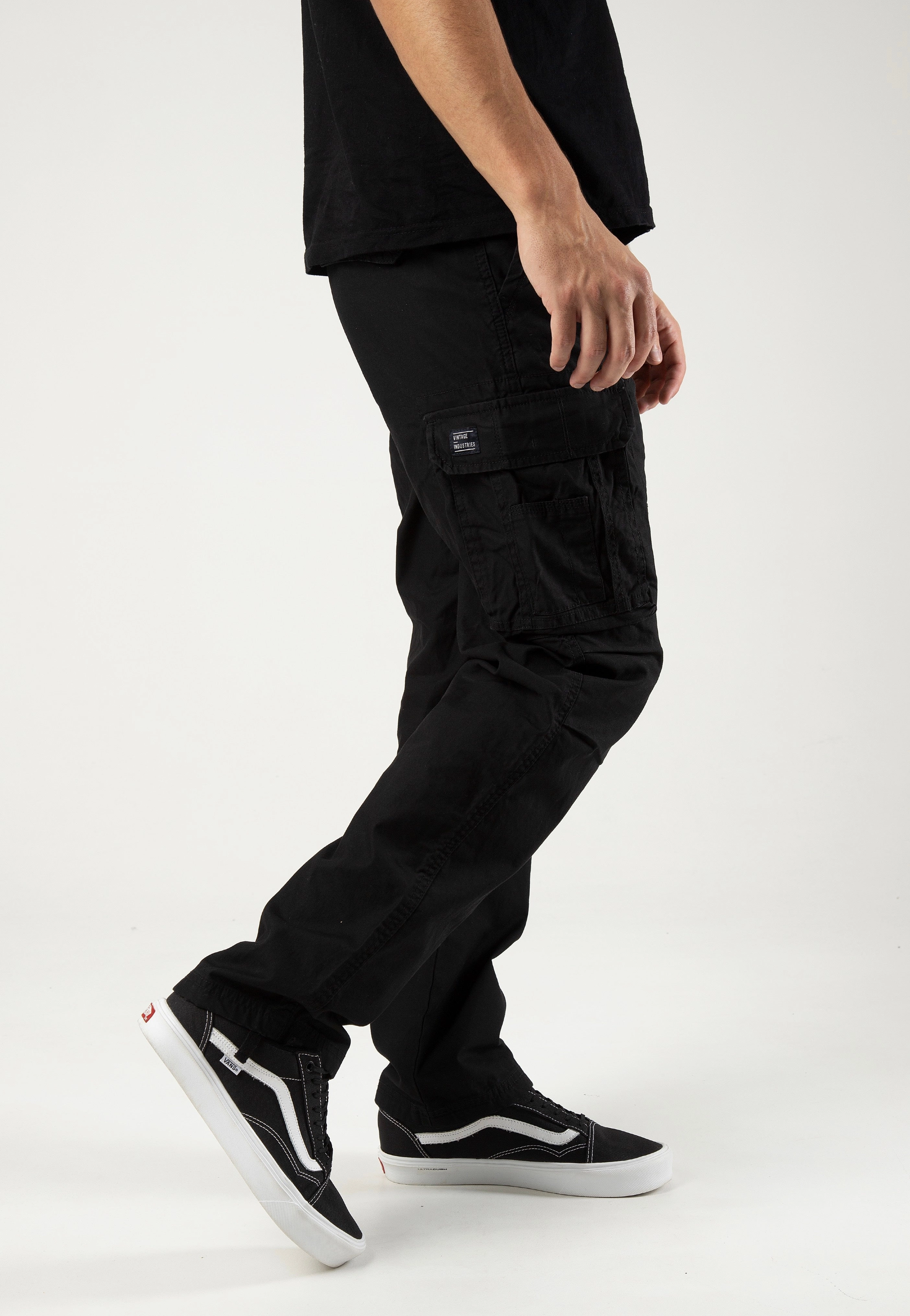 Vintage Industries - Reef Black - Pants Strauss Cargo Pants