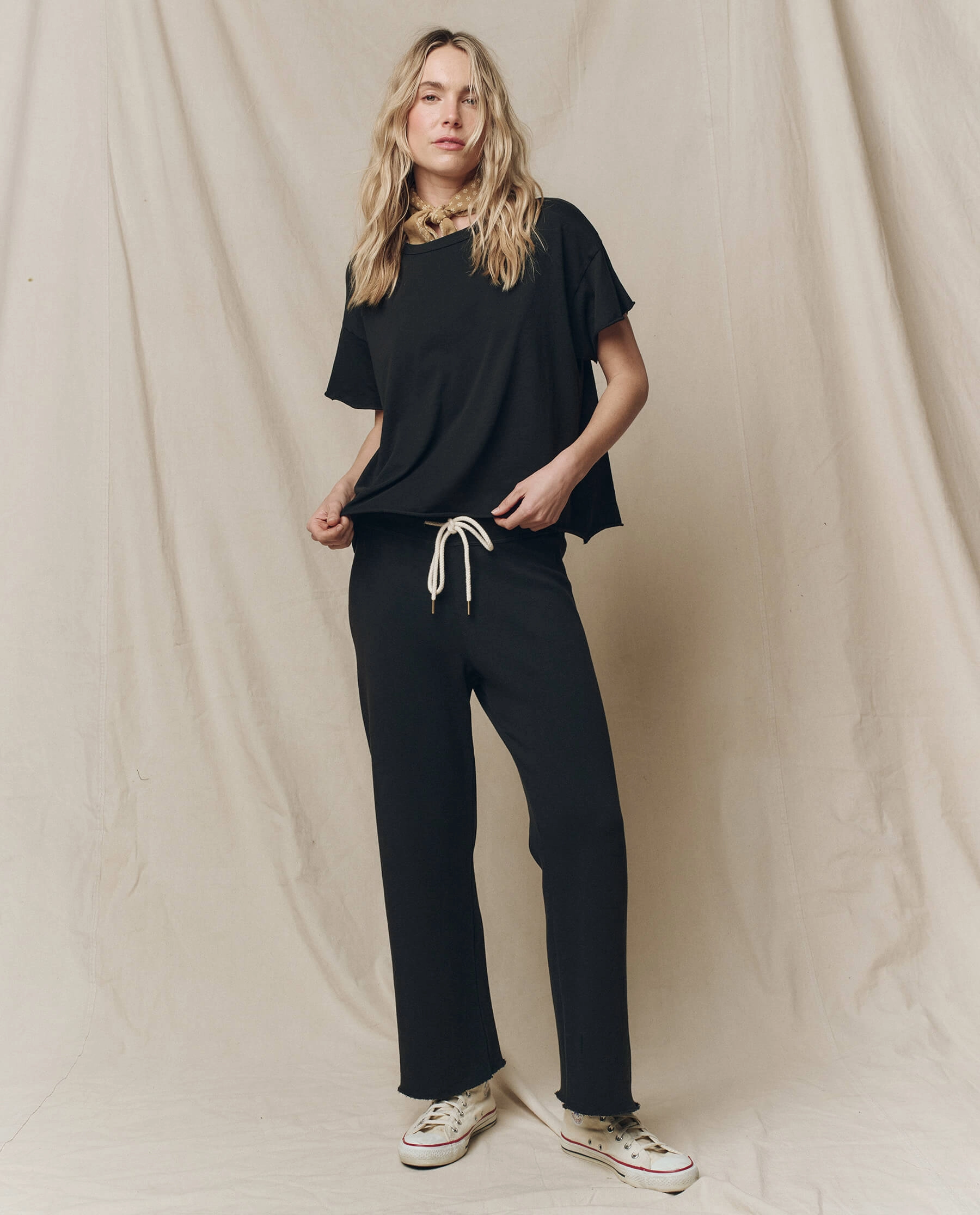 Generra Sweatshirts 80s The Wide Leg Cropped Sweatpant. -- Almost Black