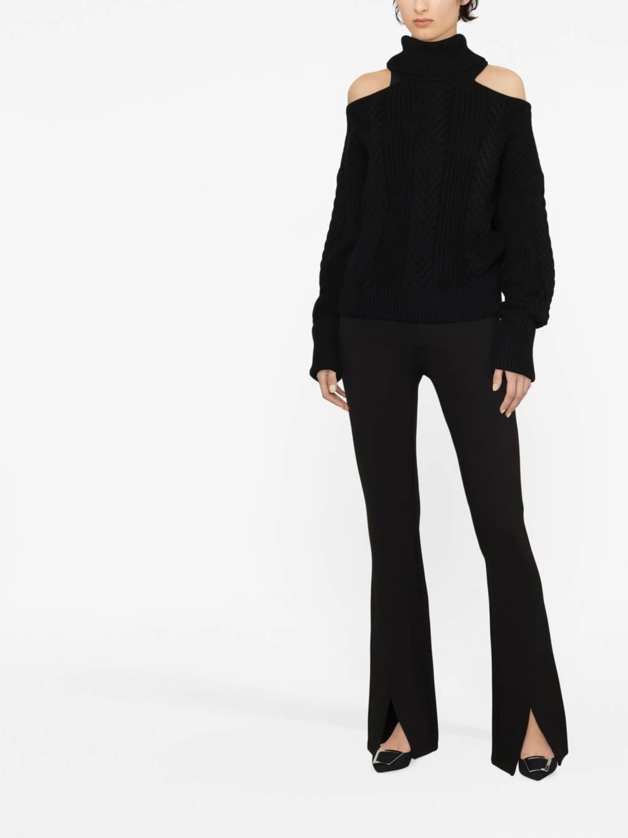 Knitwear Designing cold-shoulder cable-knit jumper