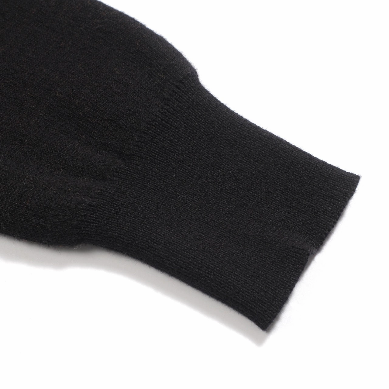 Women's black wavy jacquard retro knitwear Reserved Knitwear