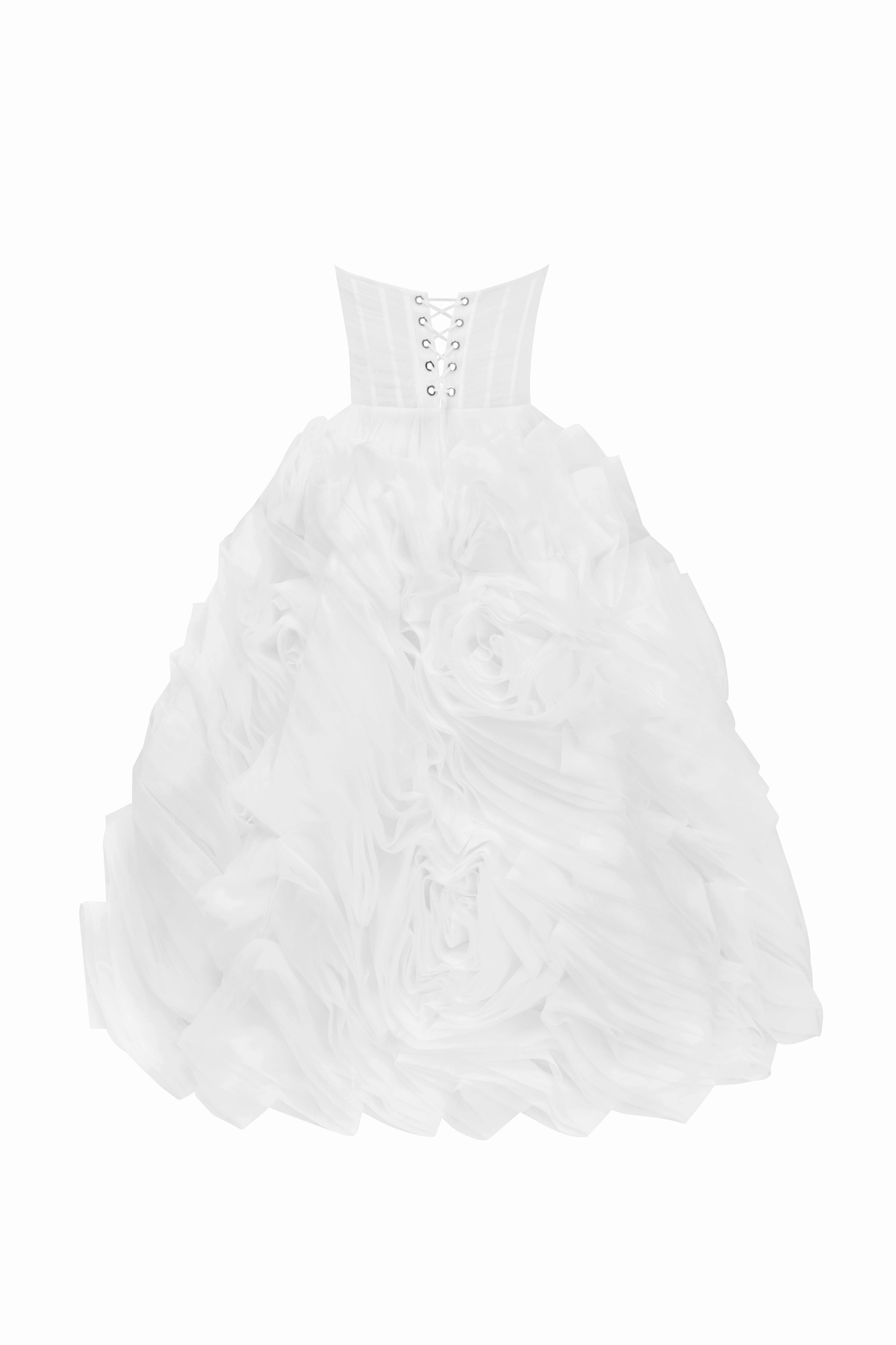 Dramatically flowered tulle dress in white Dress As A Star