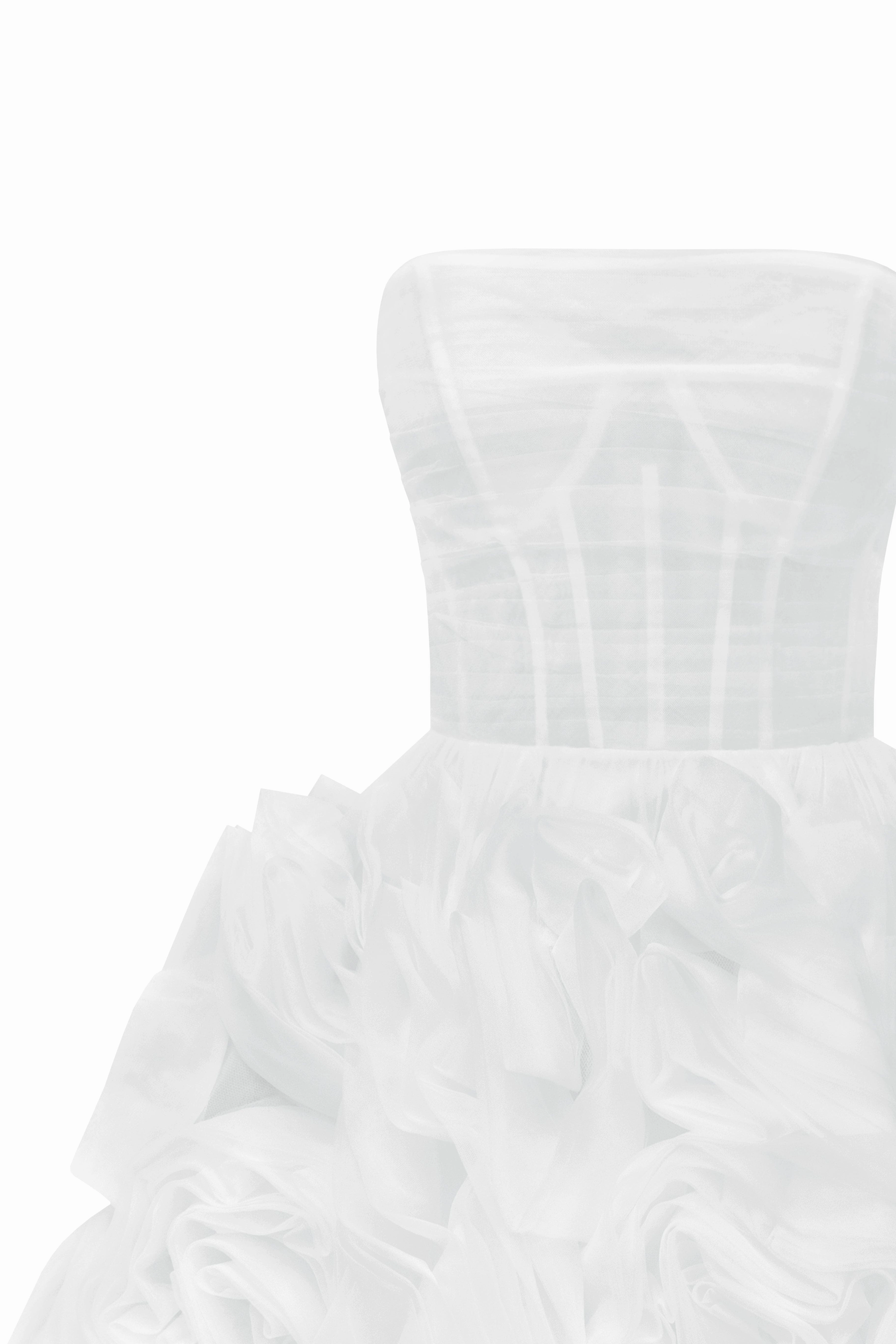 Dramatically flowered tulle dress in white White Dress Cocktail