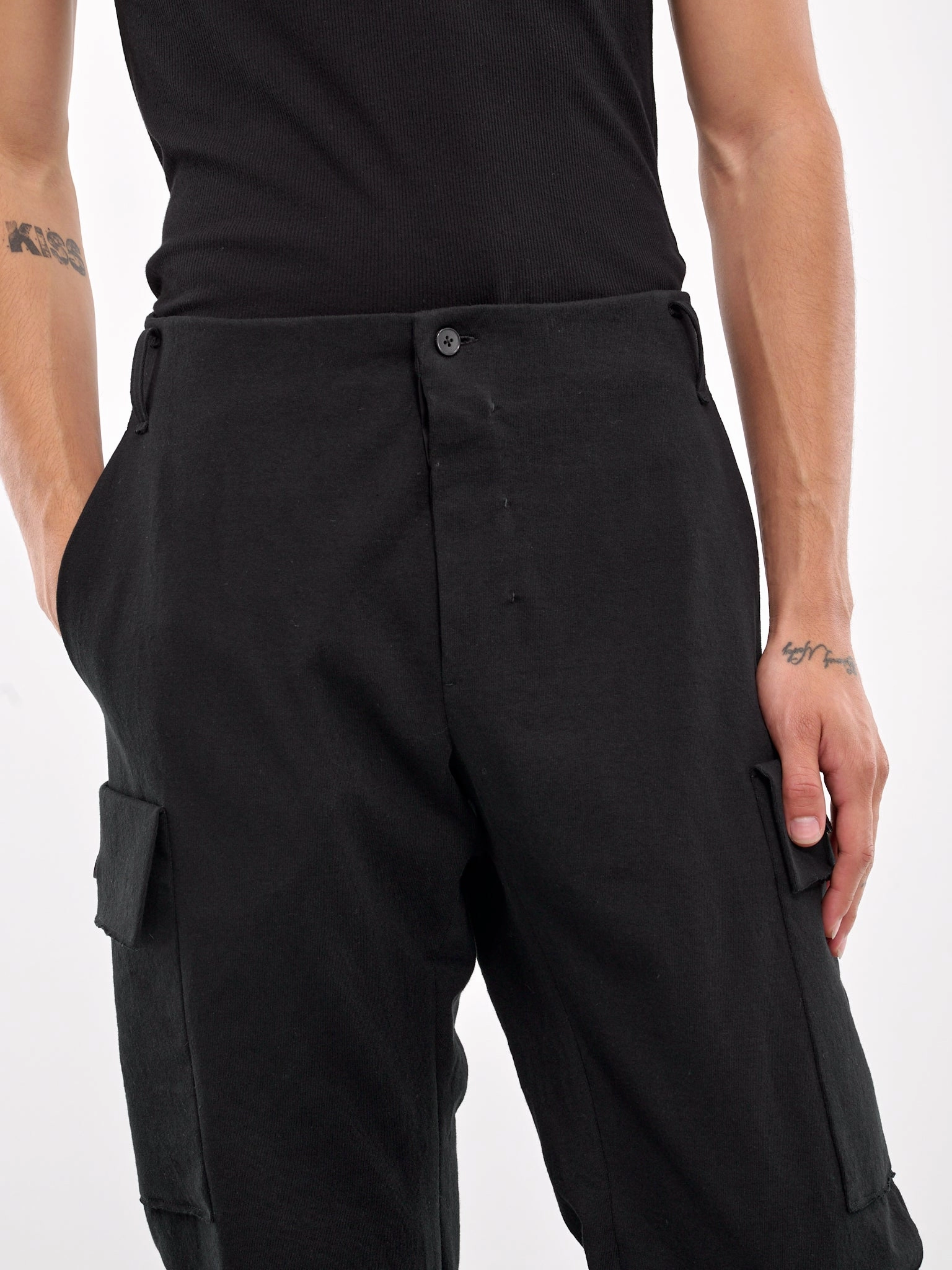 8-Pocket Cargo Pants (P380-MJP1-BLACK) 3 4 Cargo Pants