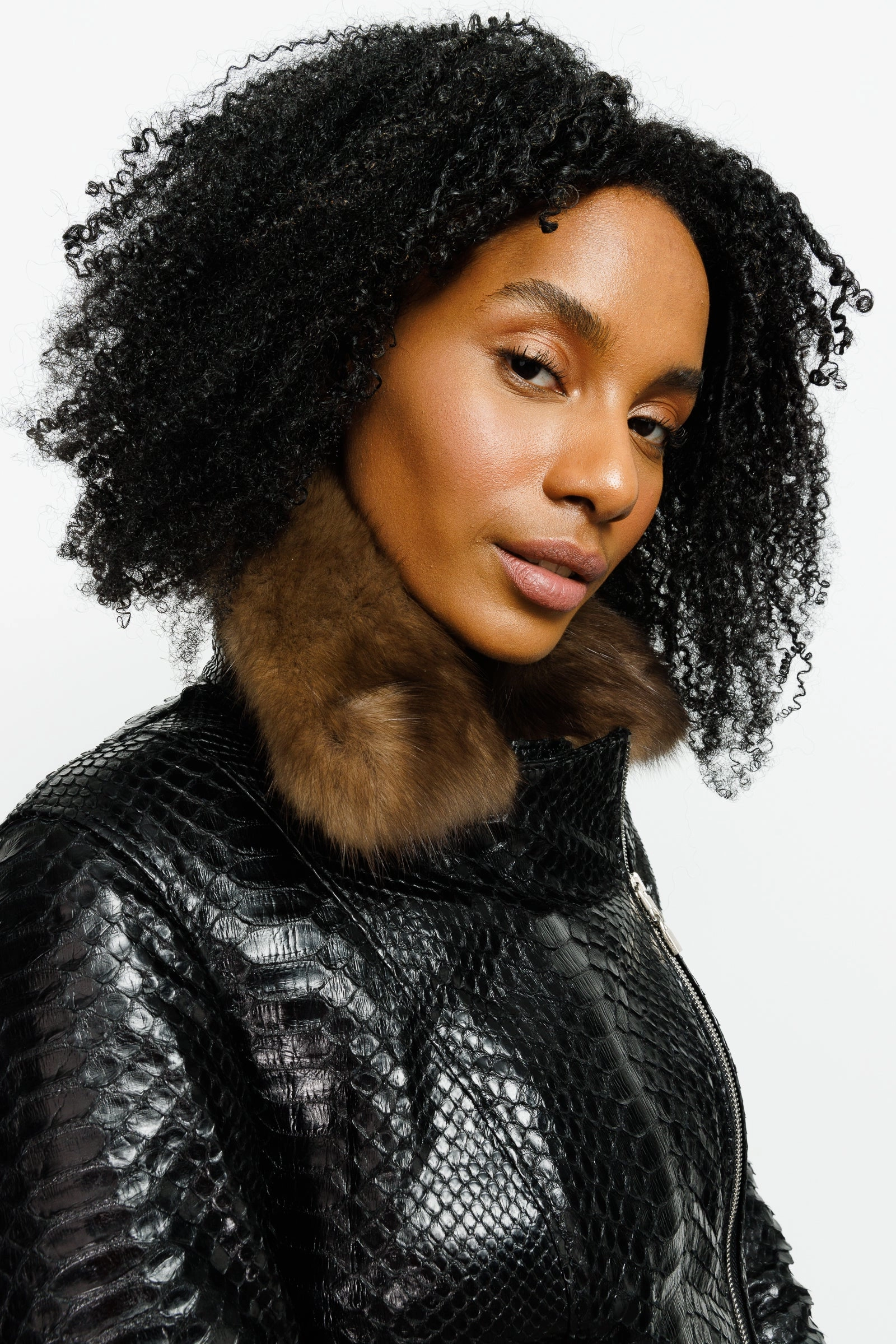 Baggy Jackets The Formello Pythn Black Leather Women Jacket