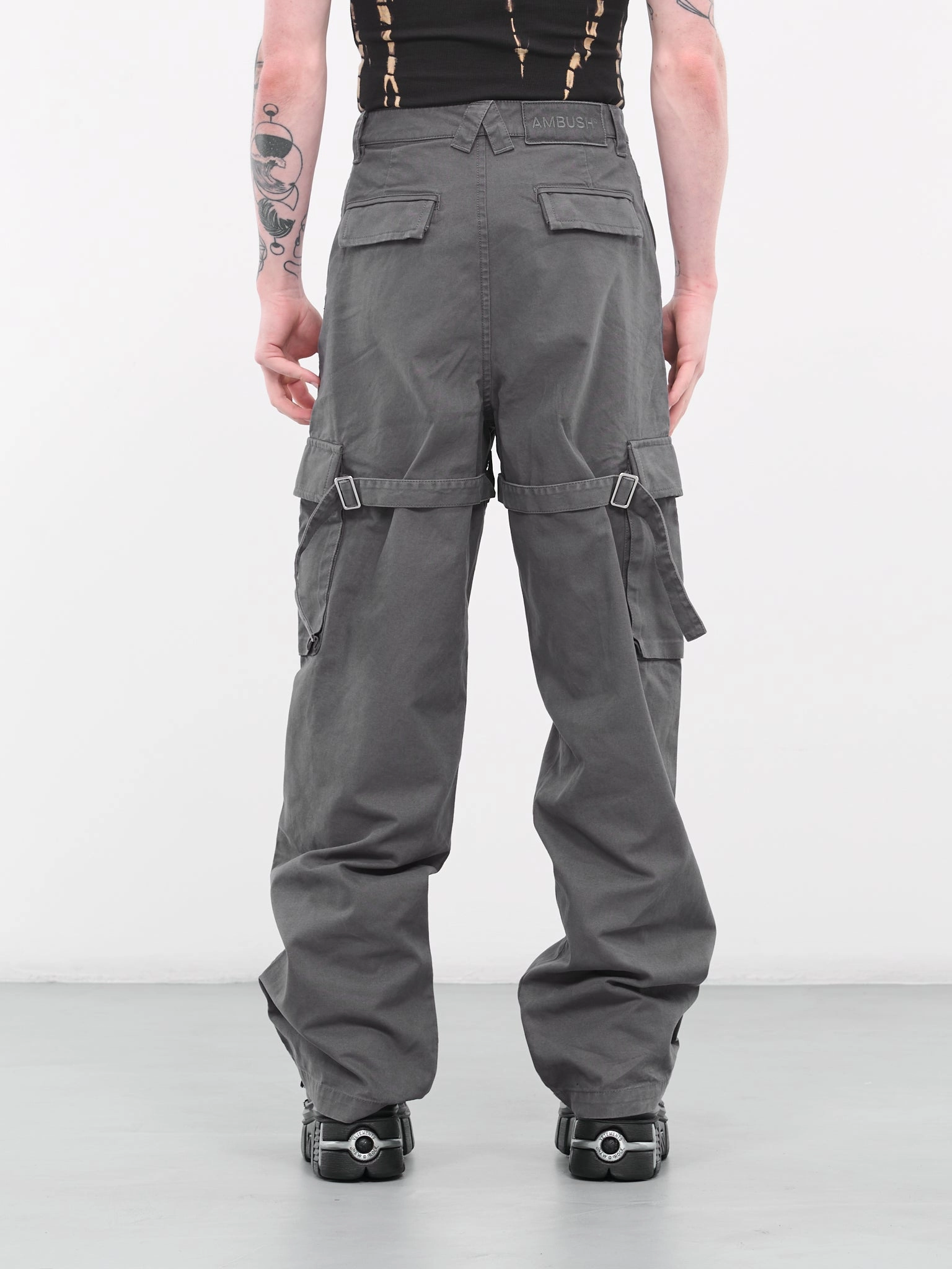 Levi's Slim Tapered Cargo Pants Cargo Pants (CF009FAB0010700-SLATE-GREY)