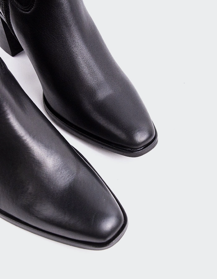 Bryanne Black Leather No Heel Boots