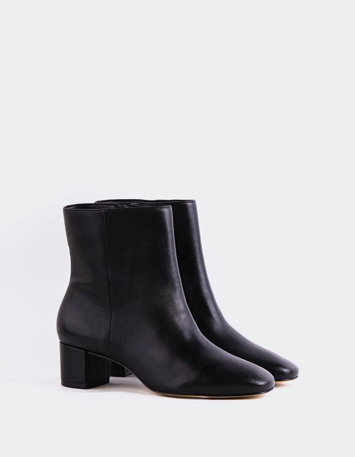 Elliott's Boots Shoes Gracyn Black Leather