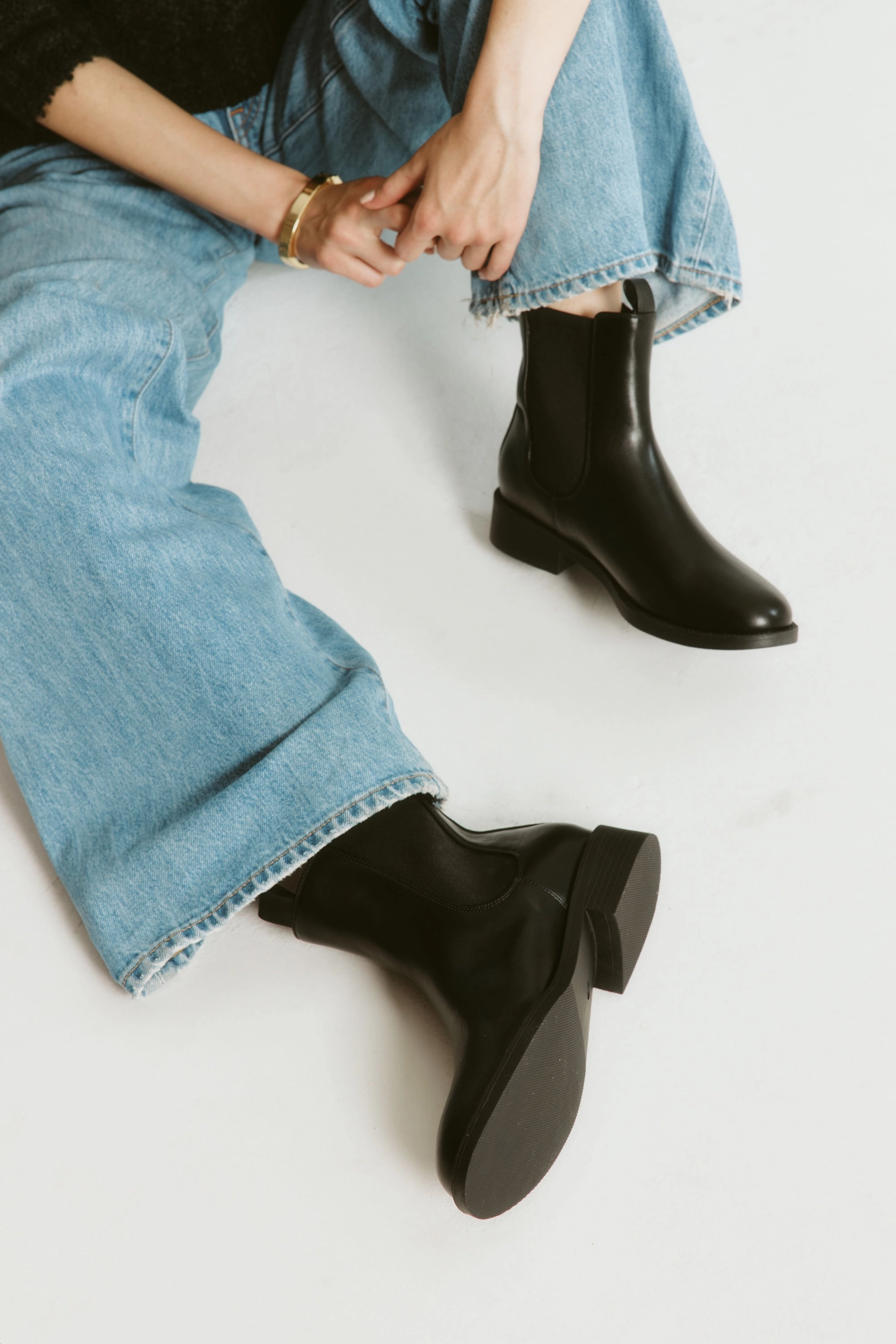 Grayson Chelsea Ankle Boots - Black Ankle Boots Boho