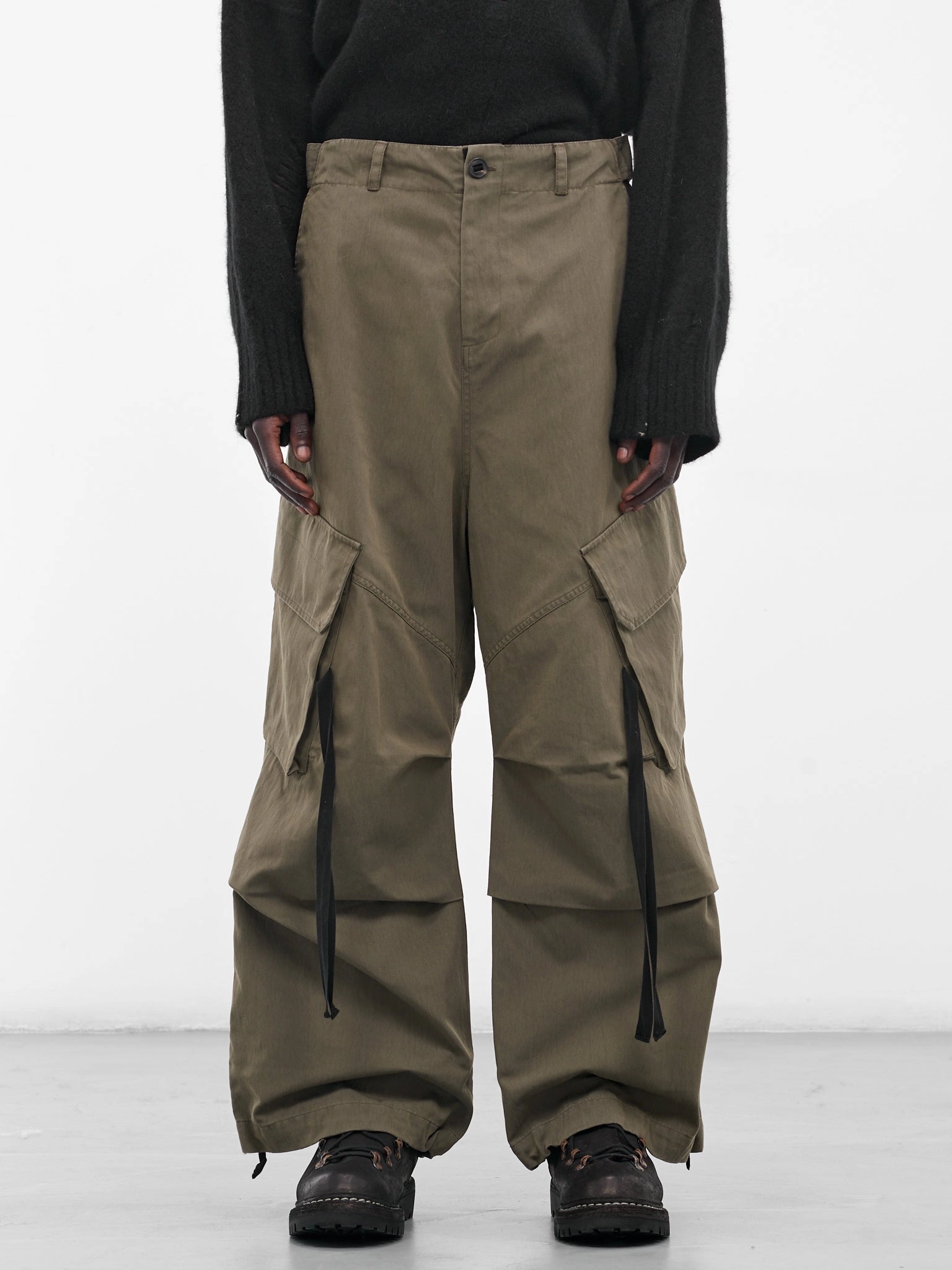 Green Technical Baggy Cargo Pants (UW72F25-MILITARY-GREEN) Stitch Cargo Pants