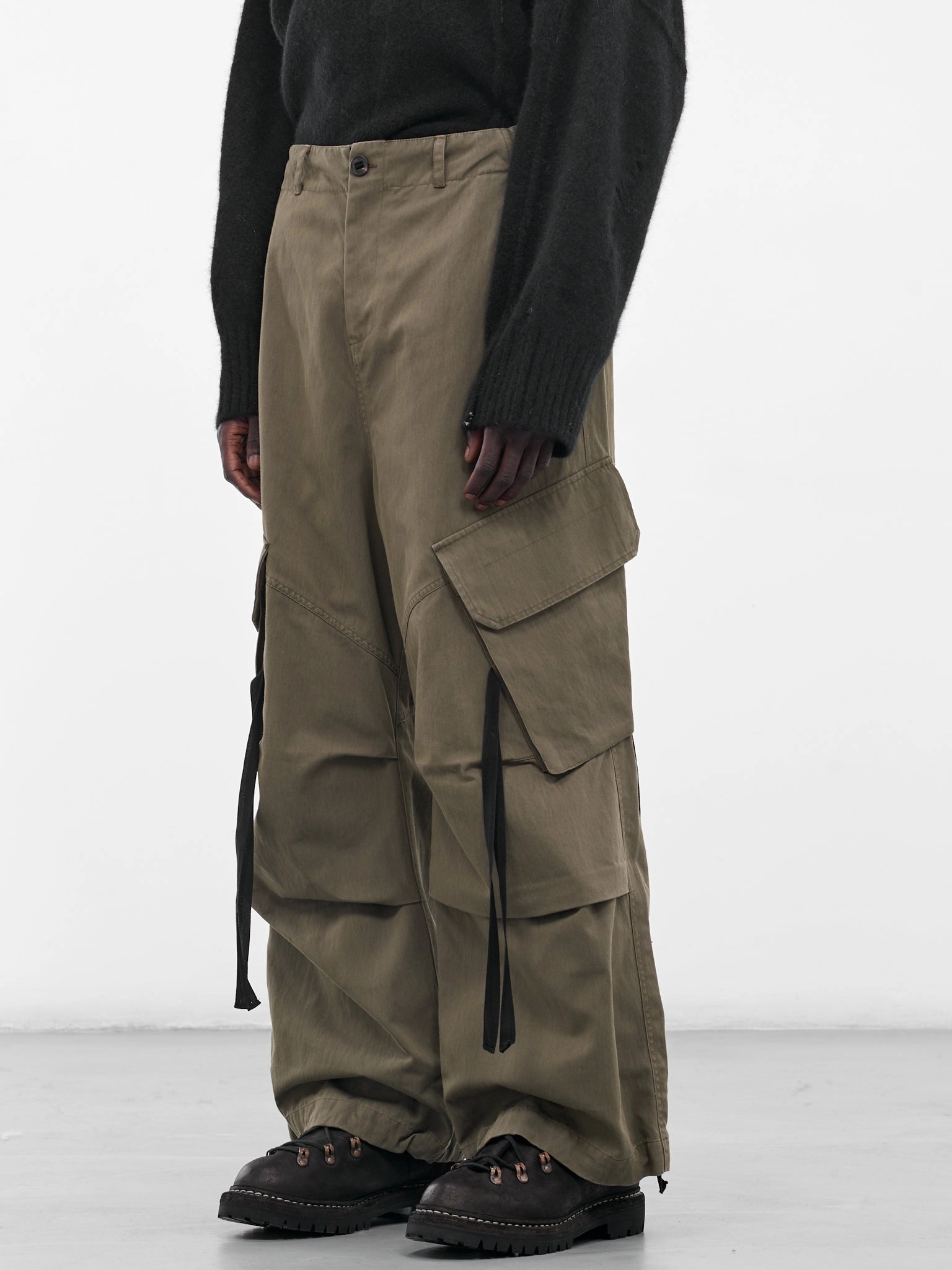 Green Technical Baggy Cargo Pants (UW72F25-MILITARY-GREEN) Dapper Cargo Pants