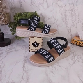 Sandals Whitehouse Westmoreland Black Sandals in Wedge