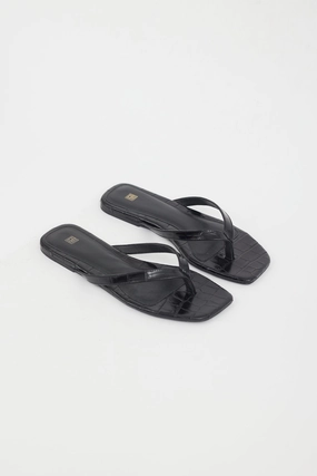 Shiny Leather Embossed Sandal Thick Soled Flip Flops