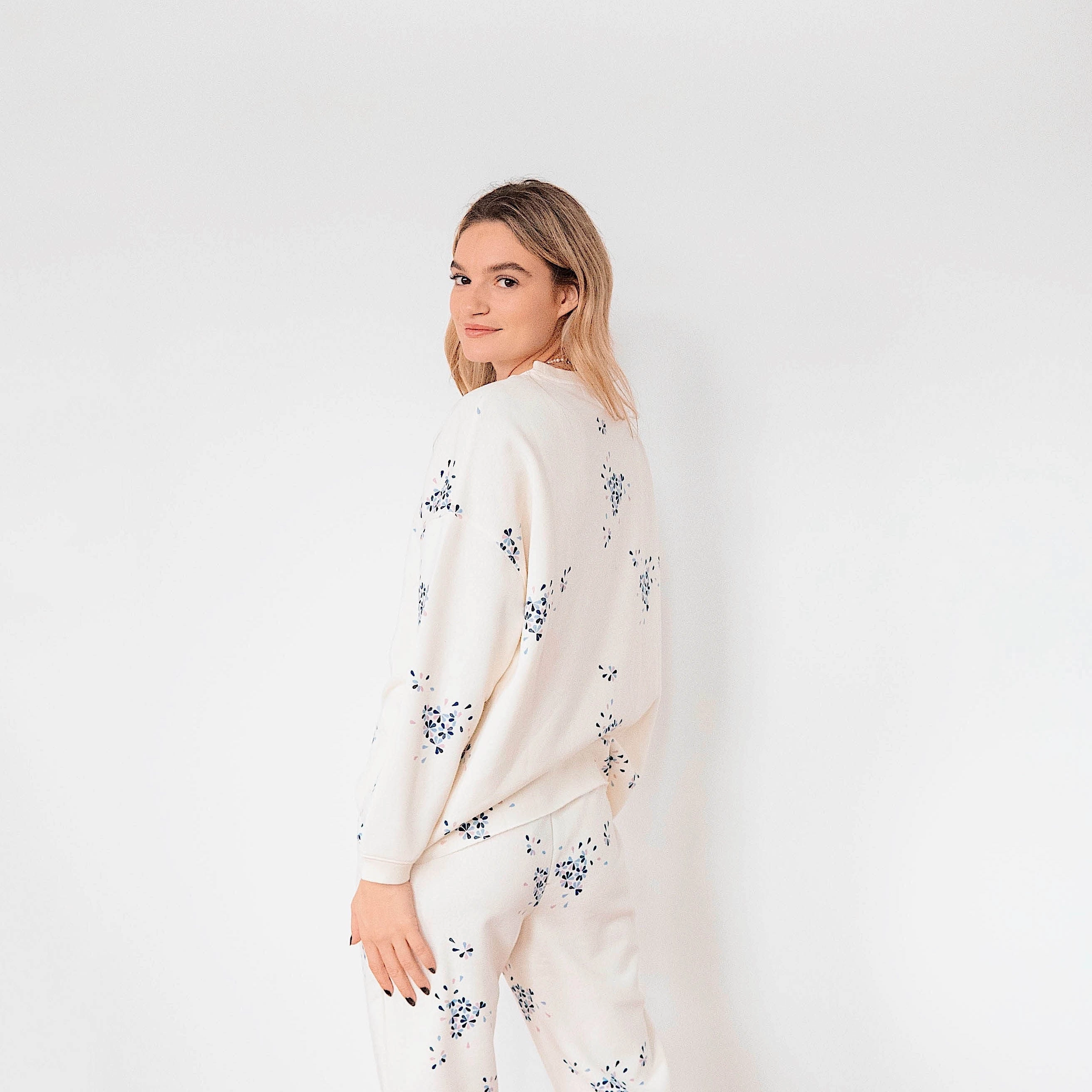 Layered Look Sweatshirts Ladies' Coconut Milk Print Comfortwear Collection Joggers