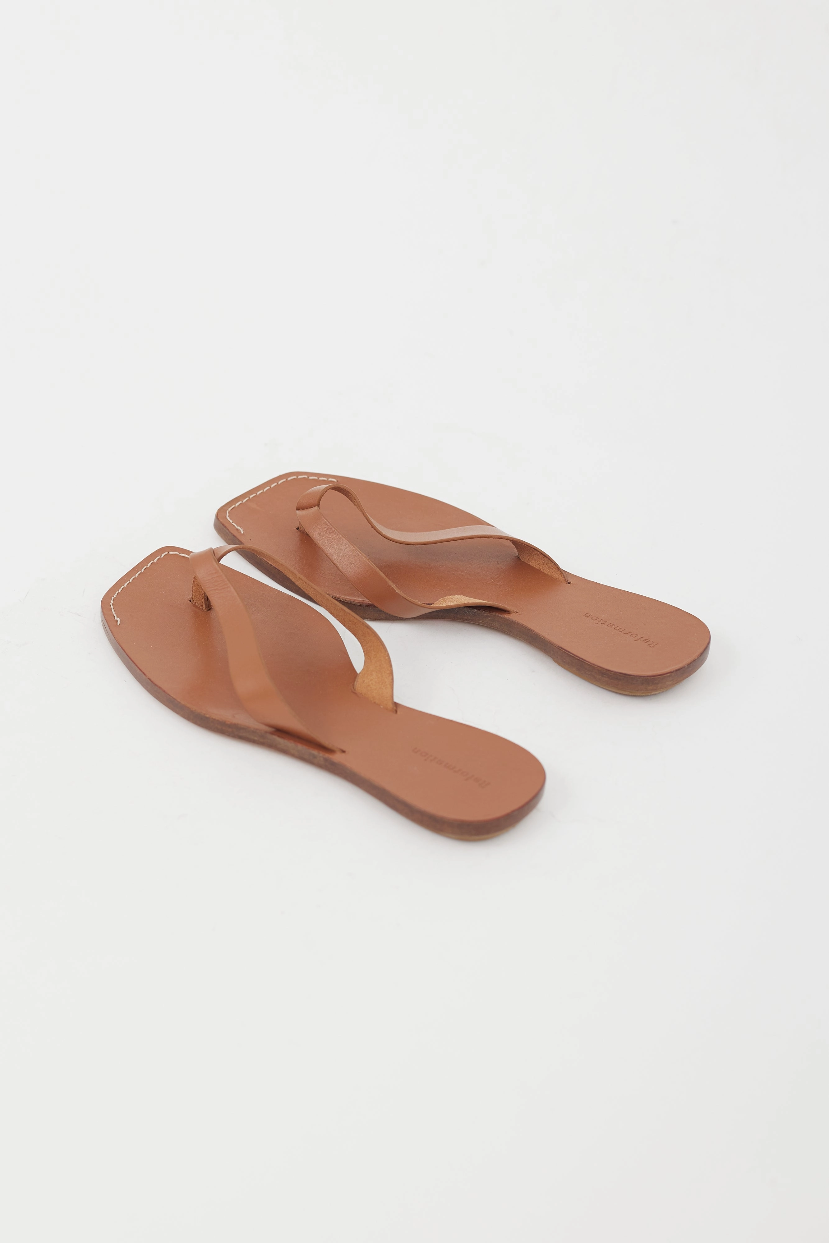 Leather Sandal Woman In Flip Flops