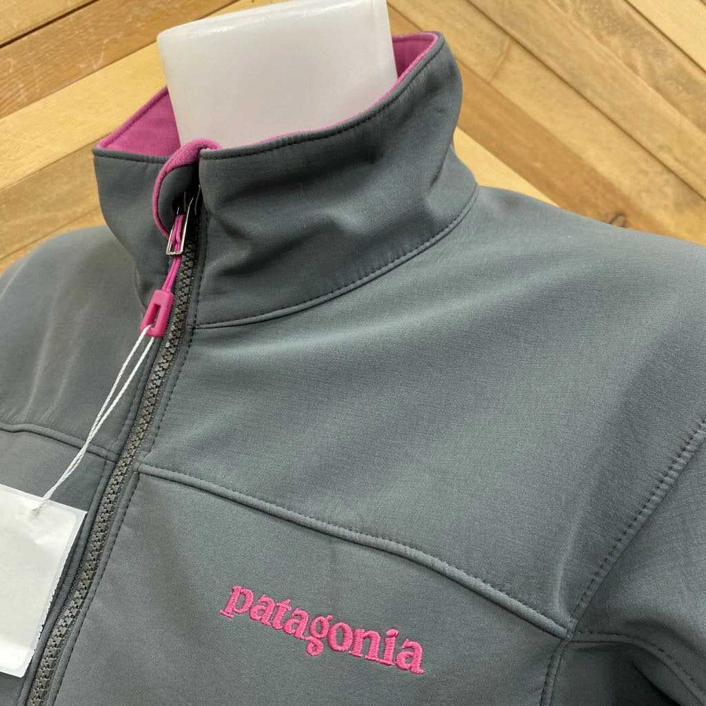 Patagonia - Women's Adze Shell Jacket - MSRP compared $150: Grey-women-MD Sheriff Jackets