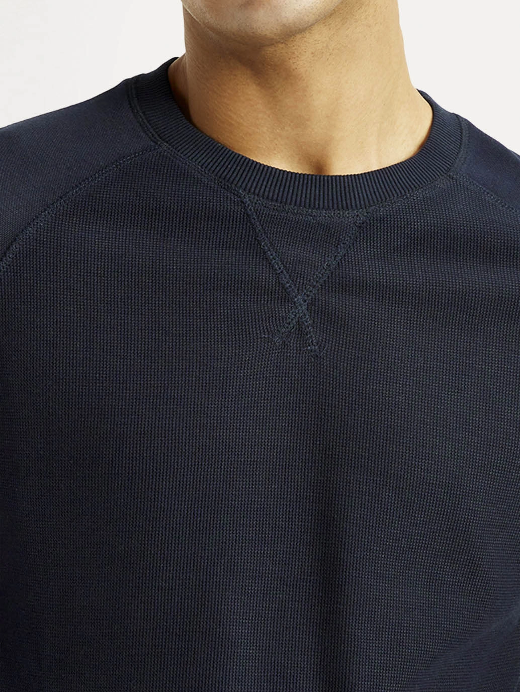 Embroided Sweatshirts Men's Solid Navy Blue Crew Neck Sweatshirt
