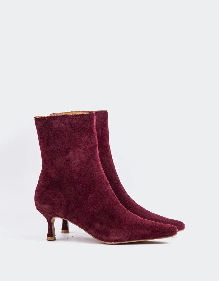 Nosara Burgundy Suede Boots Women's