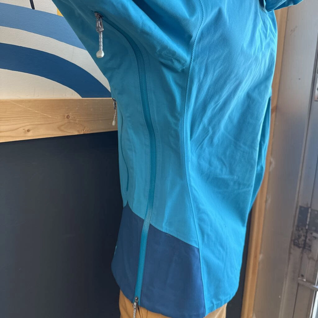 Best Jackets For Chicago Winter Outdoor Research - Women's ProShell Jacket - MSRP compared $399: Blue-women-XS