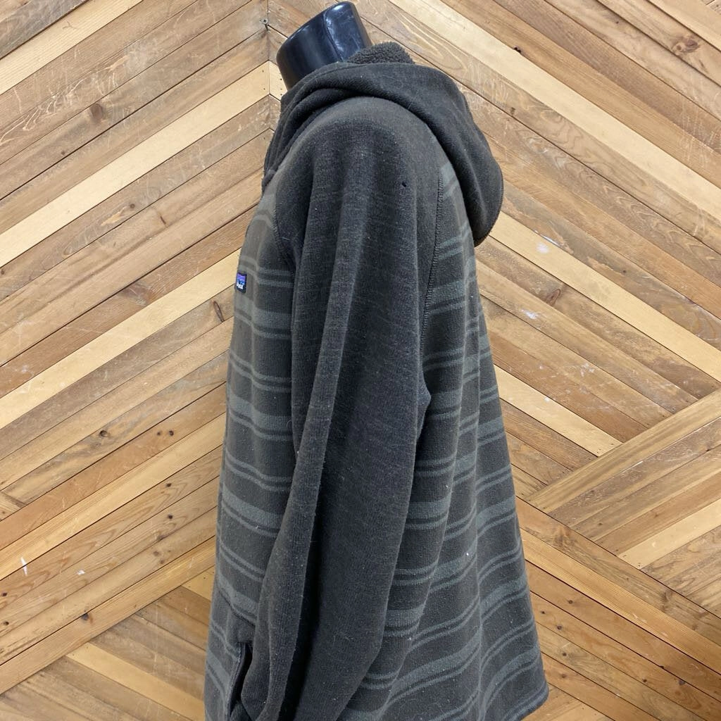 Styling Sweatshirts Patagonia - Men's Zip Up Better Sweater Hoody - MSRP $239: Green-men-XL