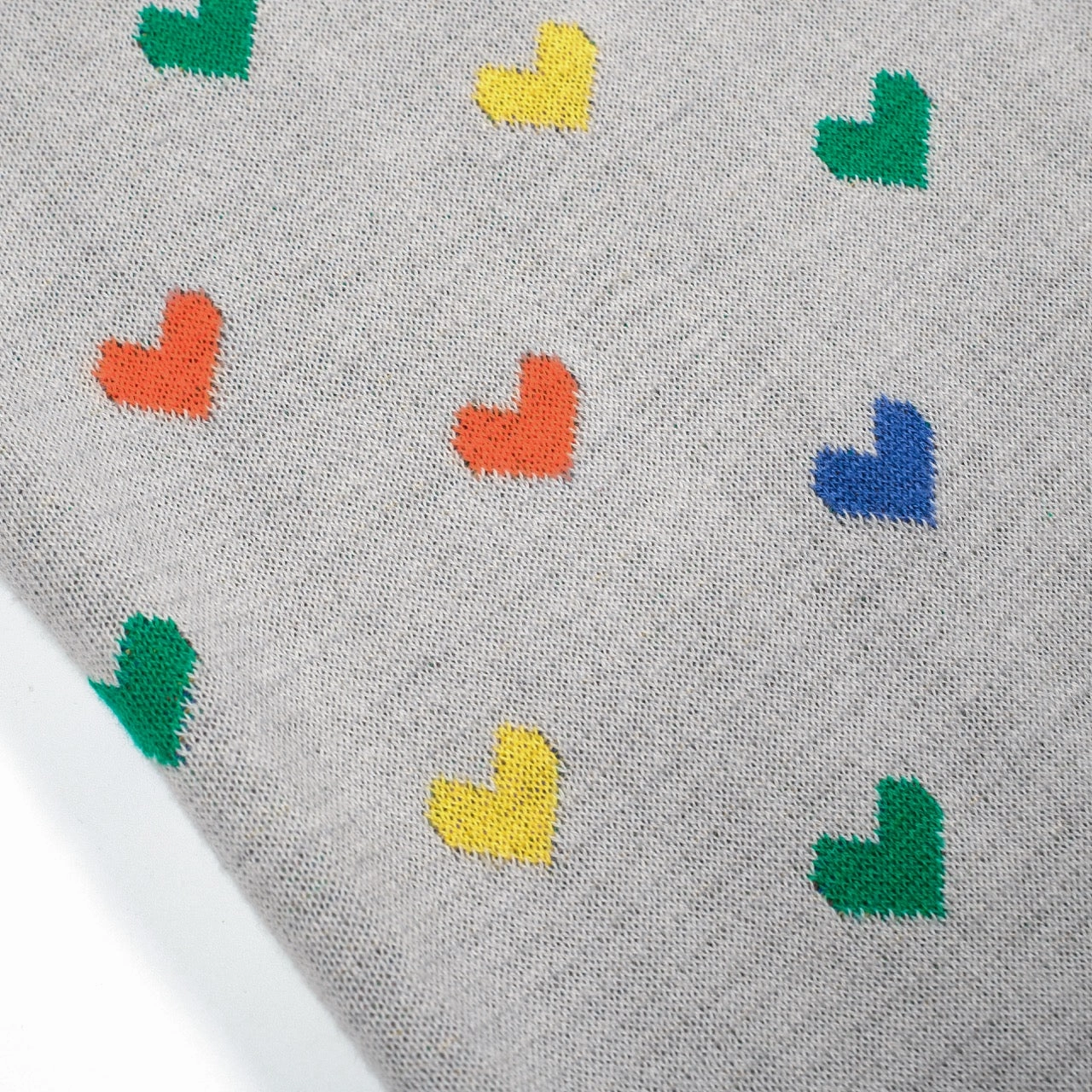 Alpini Knitwear Italy Women's grey heart-shaped vintage jacquard knitwear