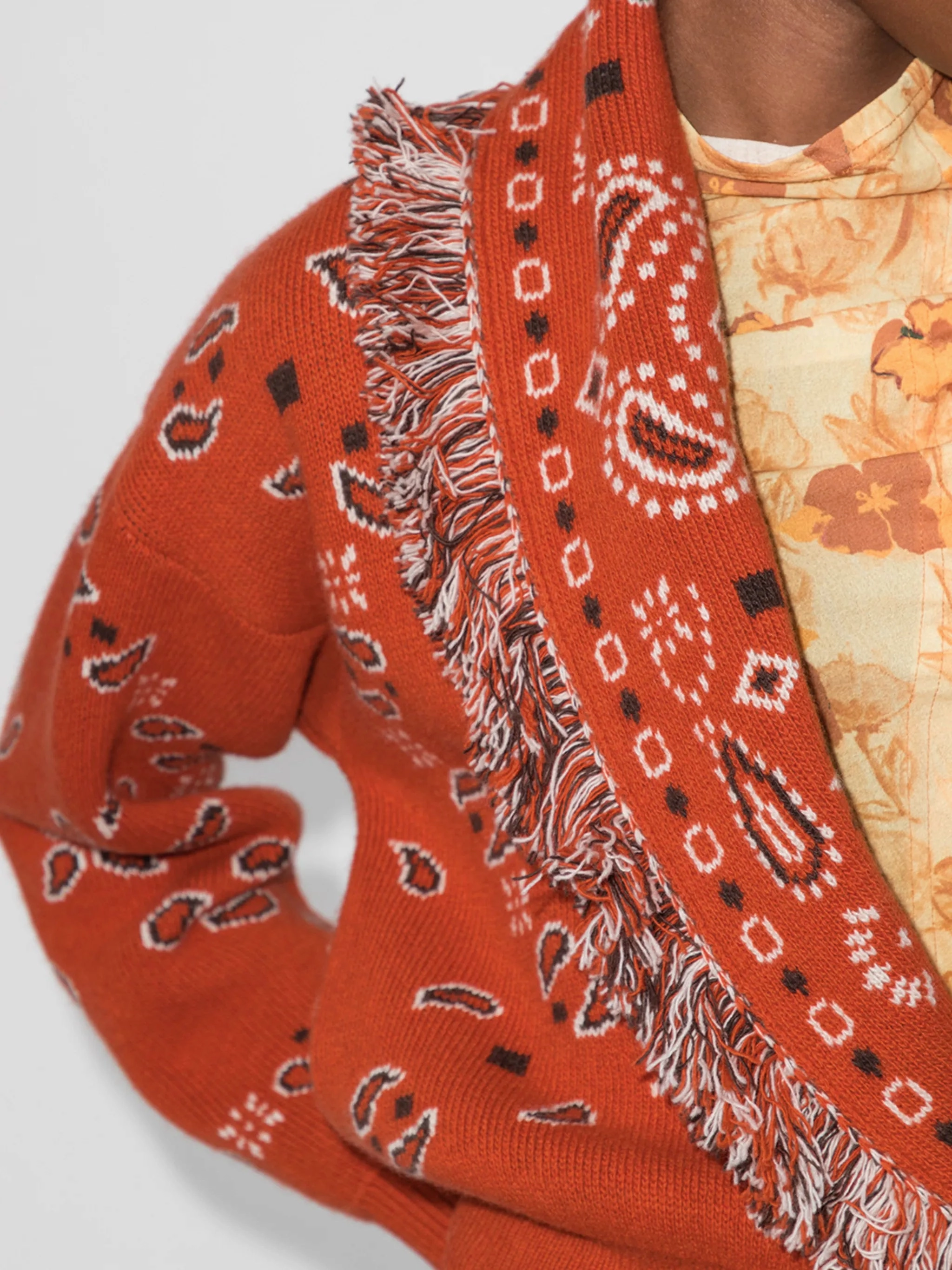 Knitwear Sweater Manufacturer bandana-pattern V-neck cardigan