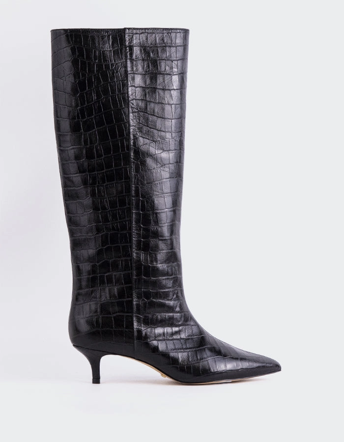 Rynn Black Croco Cowboy Boots With Jeans