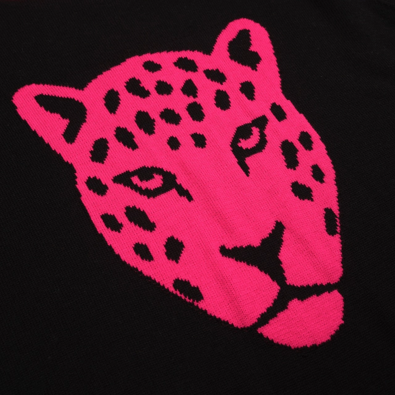 Women's black leopard jacquard vintage knitwear Harris Tweed And Knitwear Isle Of Harris