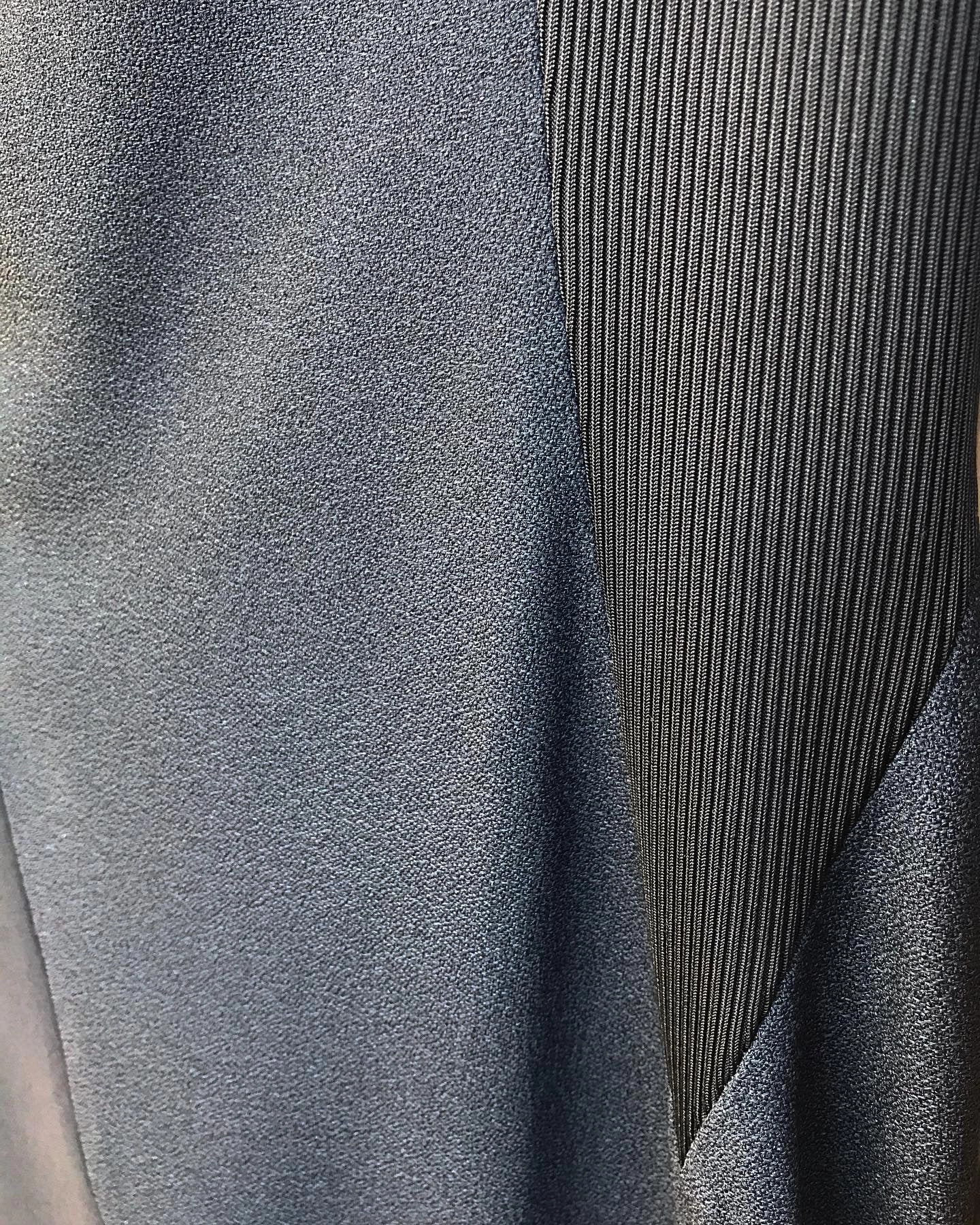 BURBERRY London Crepe 3/4 Sleeve Asymmetrical Neckline Fitted Midi Dress Midi Dress Cotton