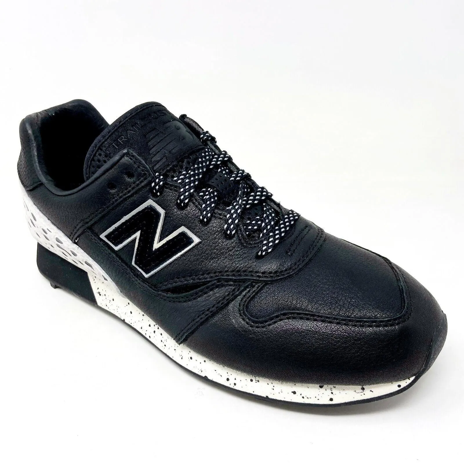 New Balance x Undefeated x Trailbuster Unbalanced Black White Mens Sneakers Goretex Trail Running Shoes