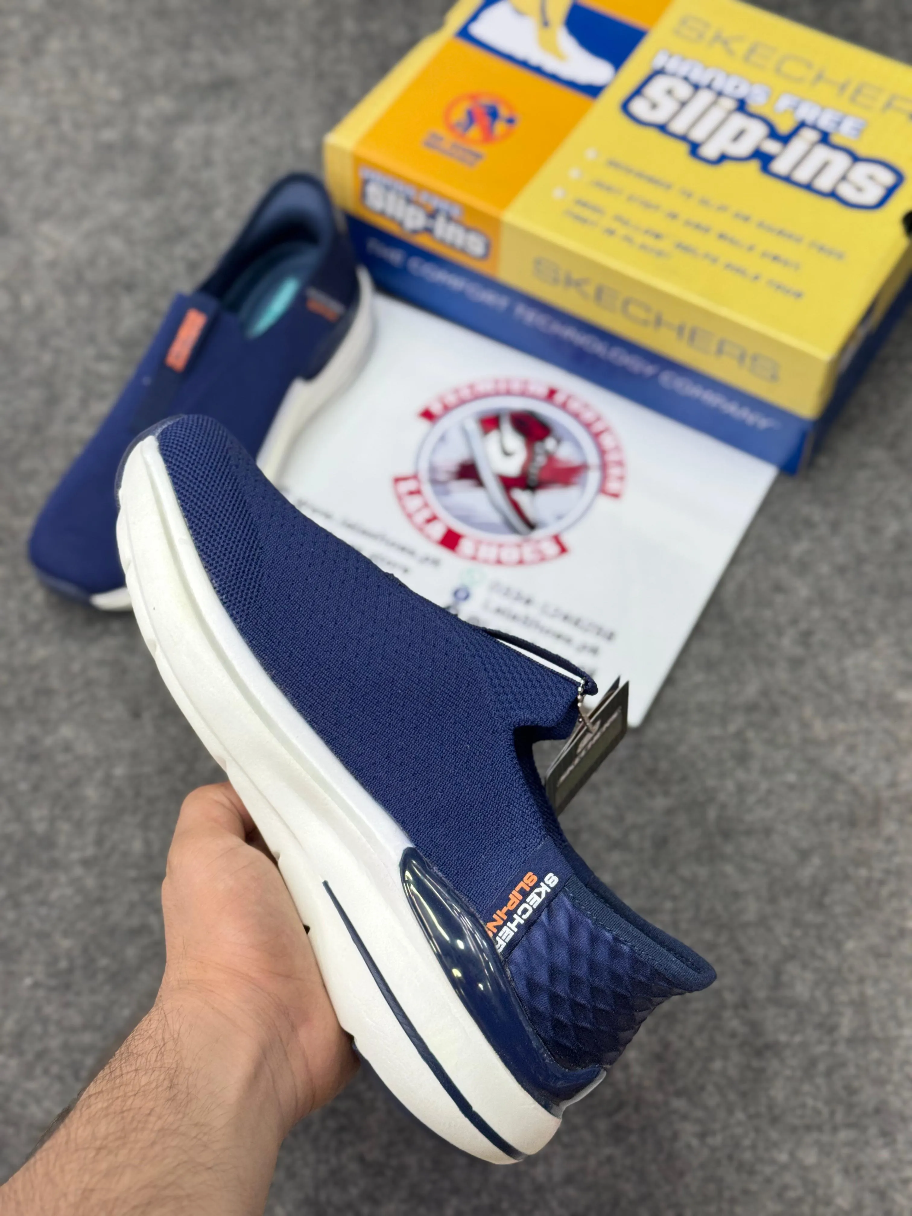 Air Max Running Shoes Skechers Slip-ins: Max Cushioning Hyper Burst Navy blue, Air-Cooled Memory Foam