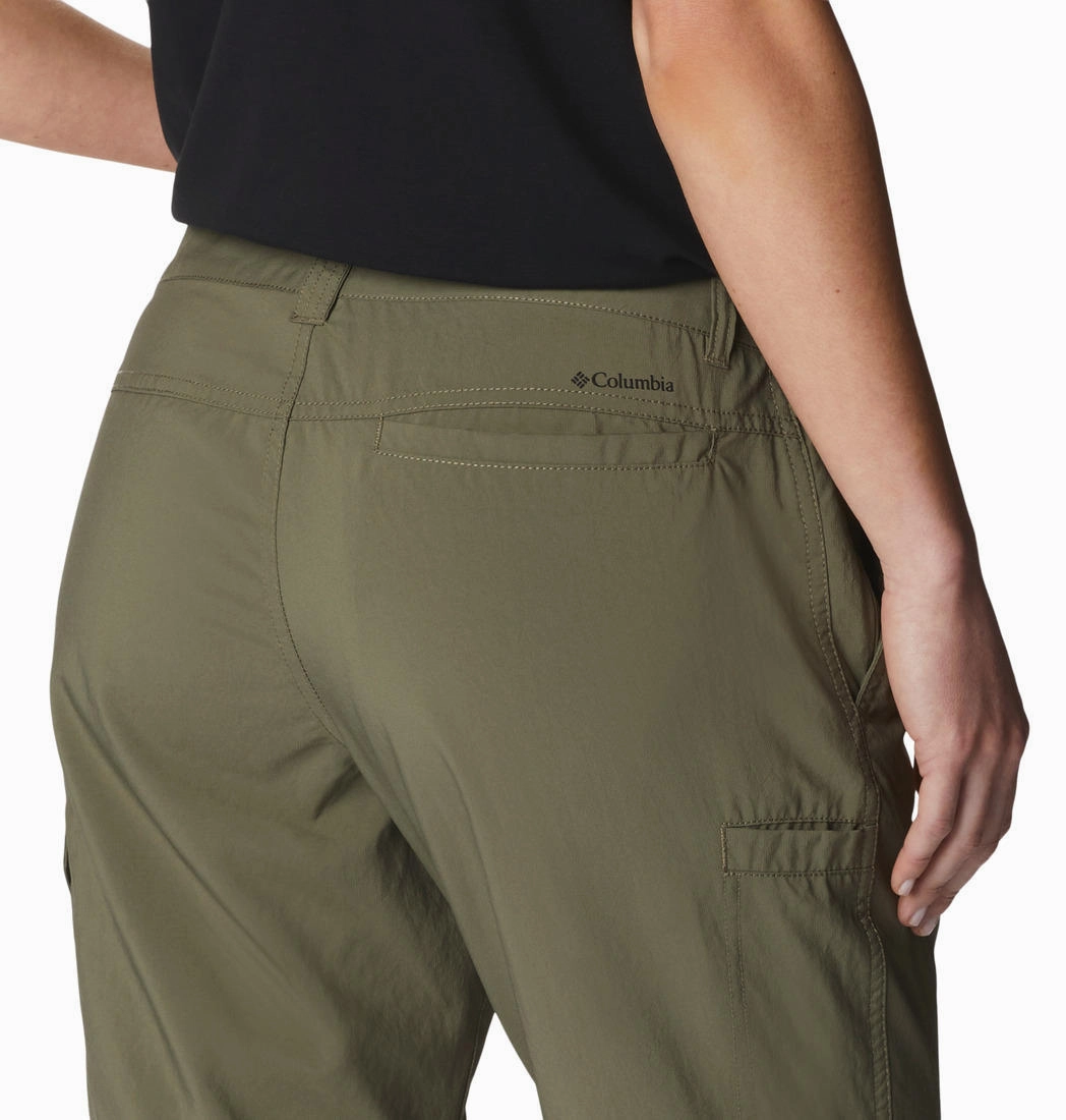 Columbia Women Green Silver Ridge Utility Convertible Pant (Sun Protection) Cargo Pants Business Casual