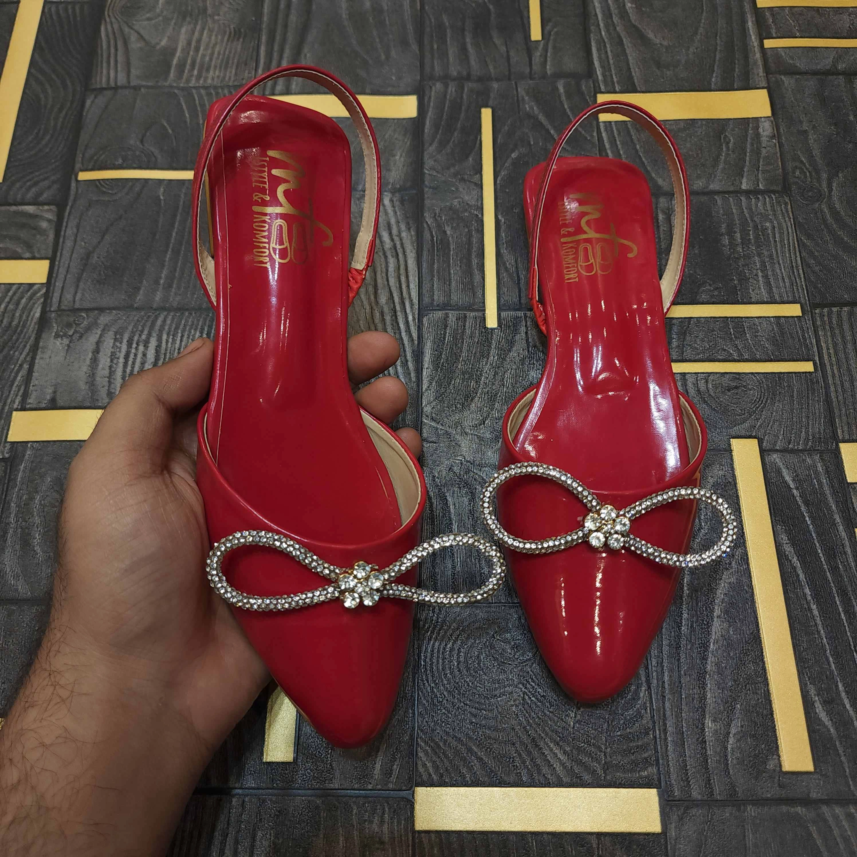 Dirty Laundry Sandals Red Close Toe Sandals