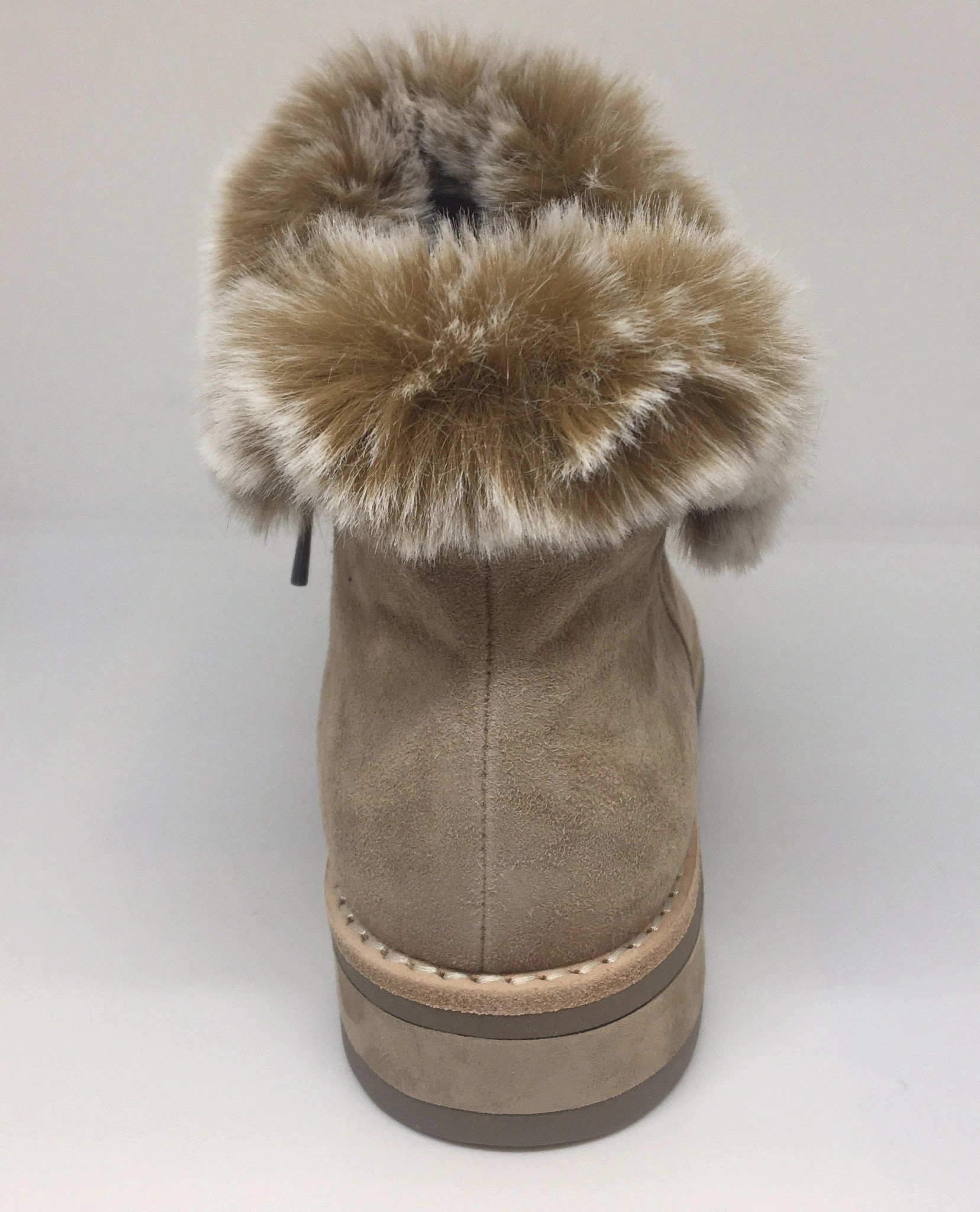Django & Juliette Rollinz Cappuccino Suede Sorel Snow Boots Size 5