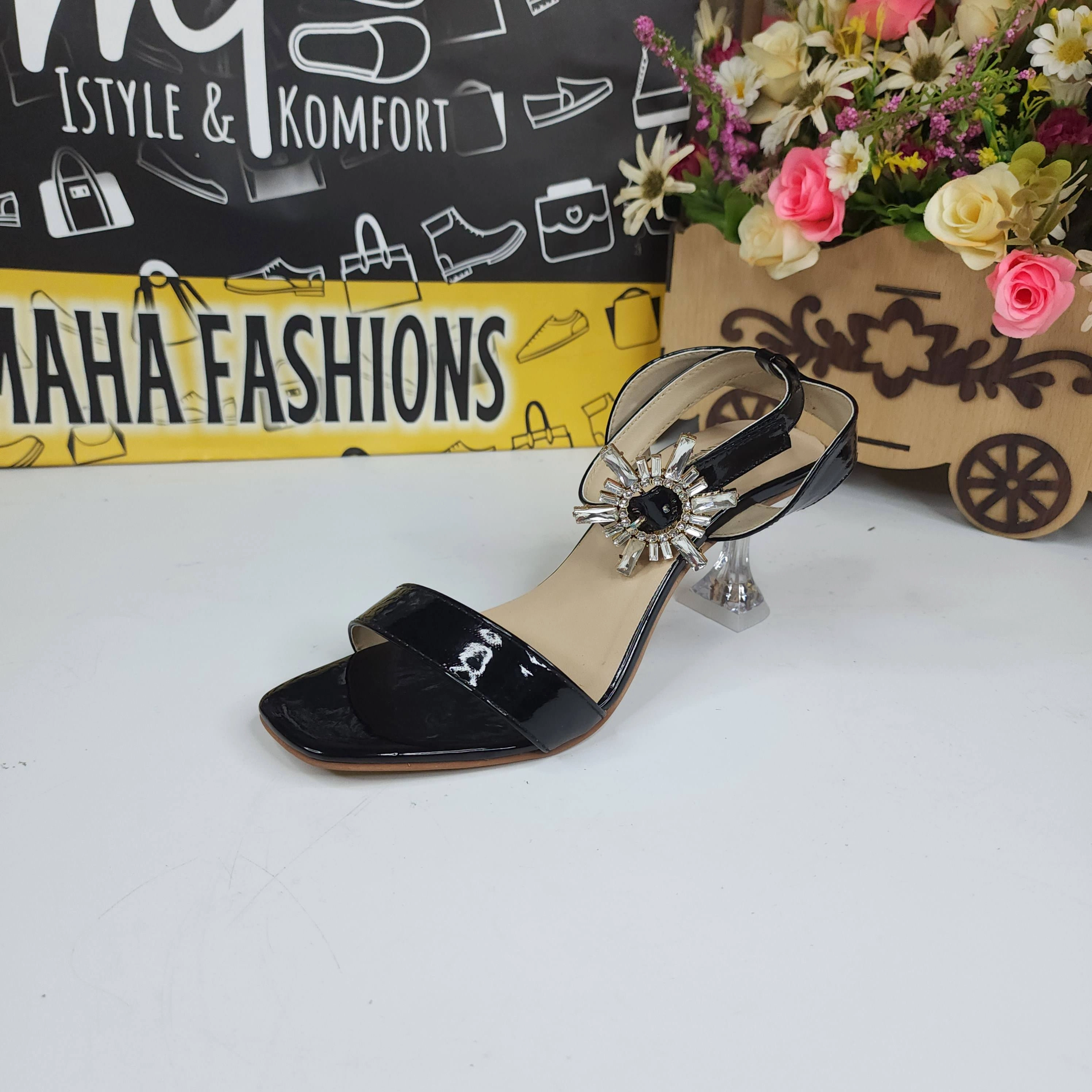 Sandals Resort Montego Bay Jamaica Black Sandals in Heels With Buckle