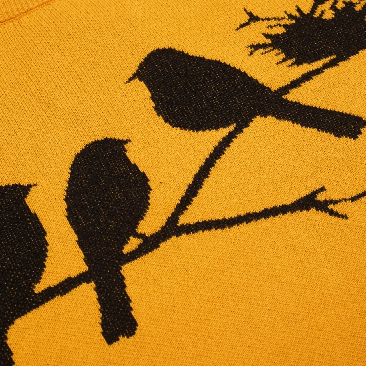 Traditional British Knitwear Women's retro yellow bird jacquard knitwear