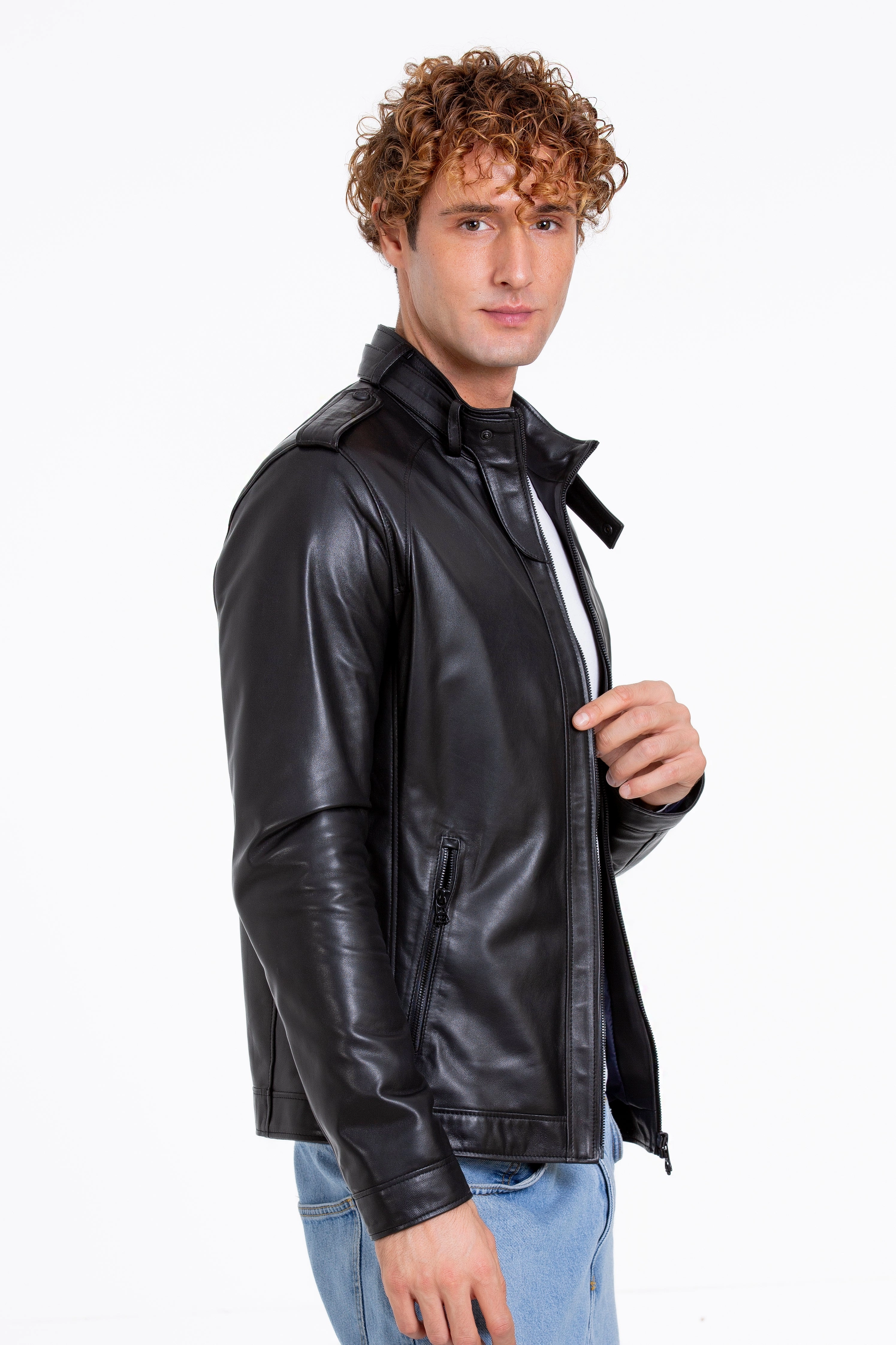 Jackets With Hoodies The Vinohrady Black Leather Men Jacket