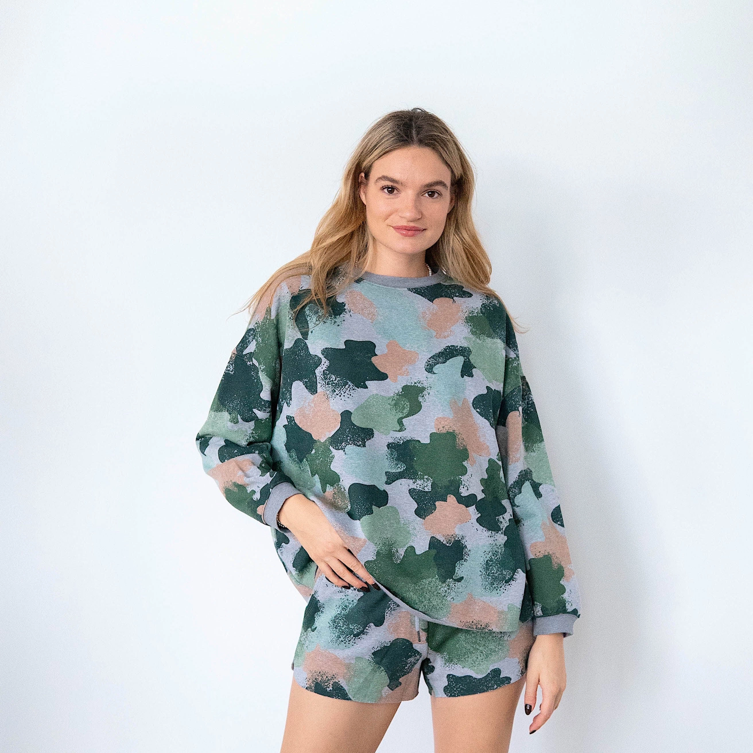 Cousin Crew Sweatshirts Ladies' Smoked Pearl Camo Comfortwear Collection Shorties
