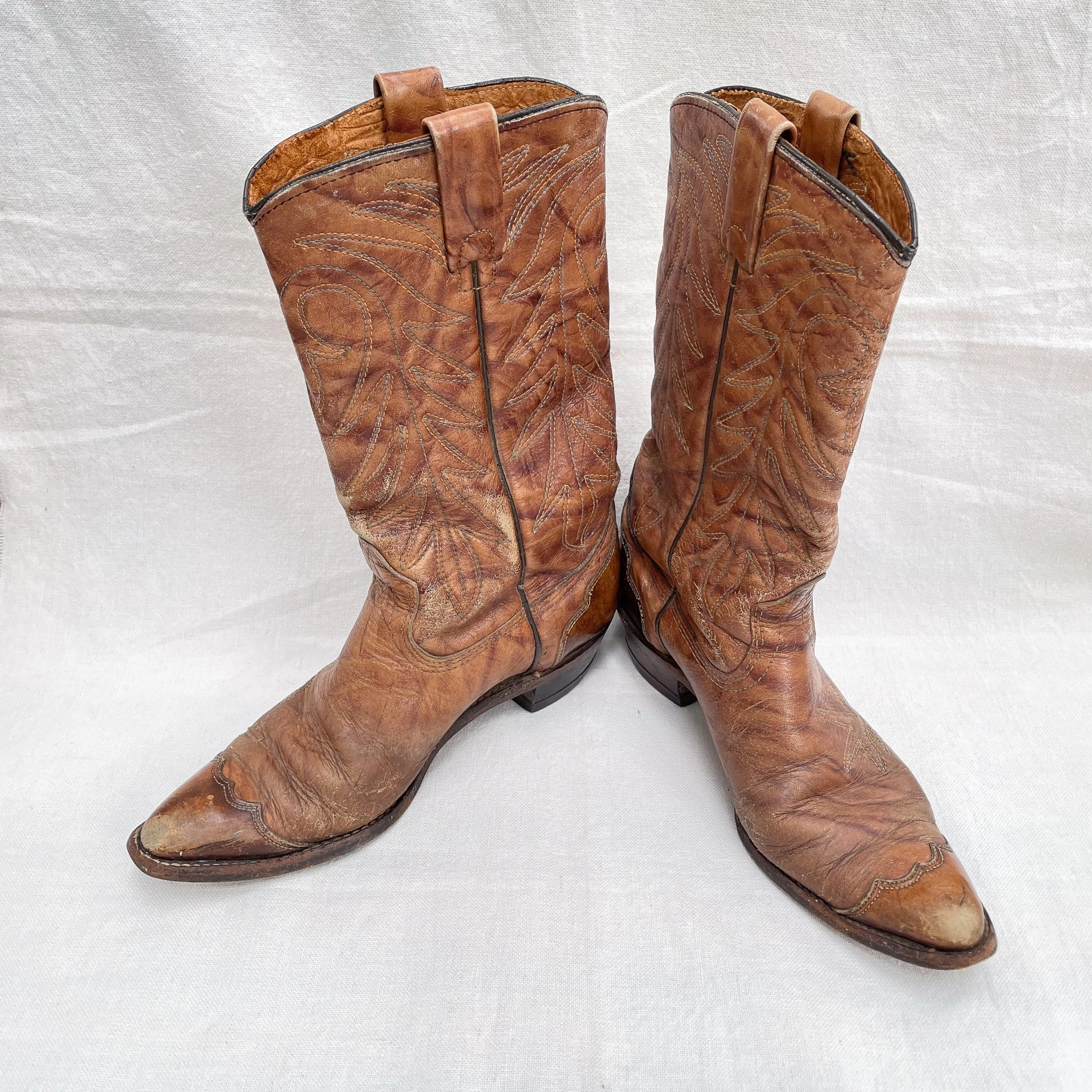 Best Rated Hiking Boots Vintage Womens Western Boots, Legit Wear Broken in by Texas 7 1/2W