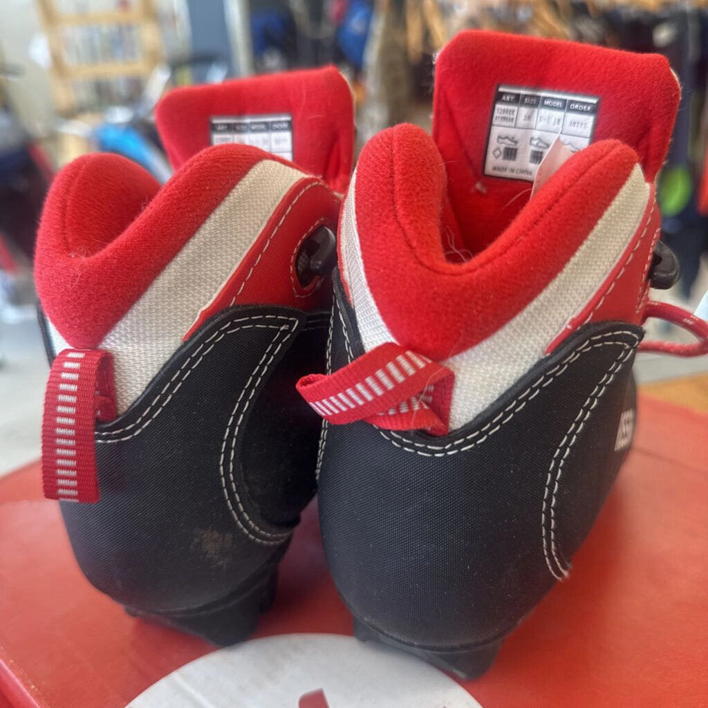 Rossignol - X1 Jr NNN Cross Country Ski Boots - MSRP $119: Black Red -children-28 Roa Snow Boots