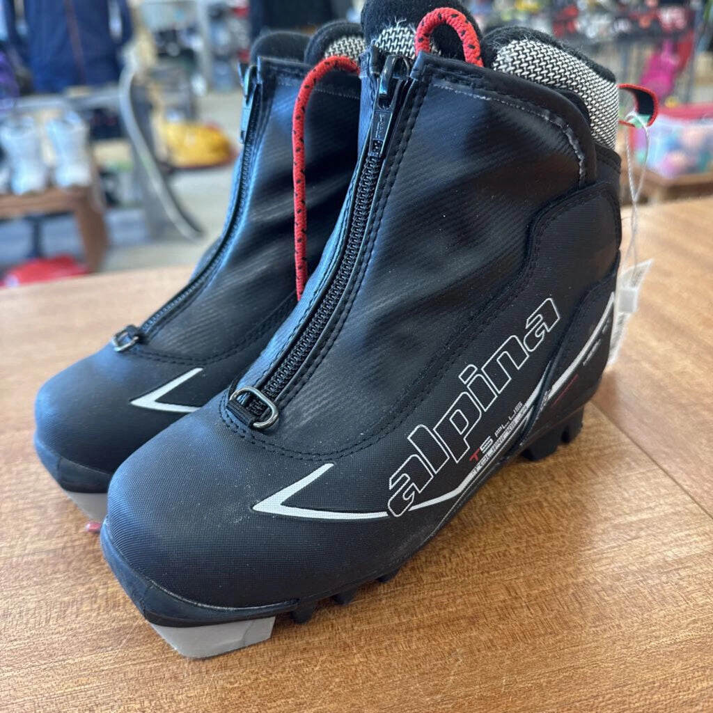 Alpina - Kids ST10 Jr Touring NNN XC Boots: 30 -children-black red Best Boots For The Snow