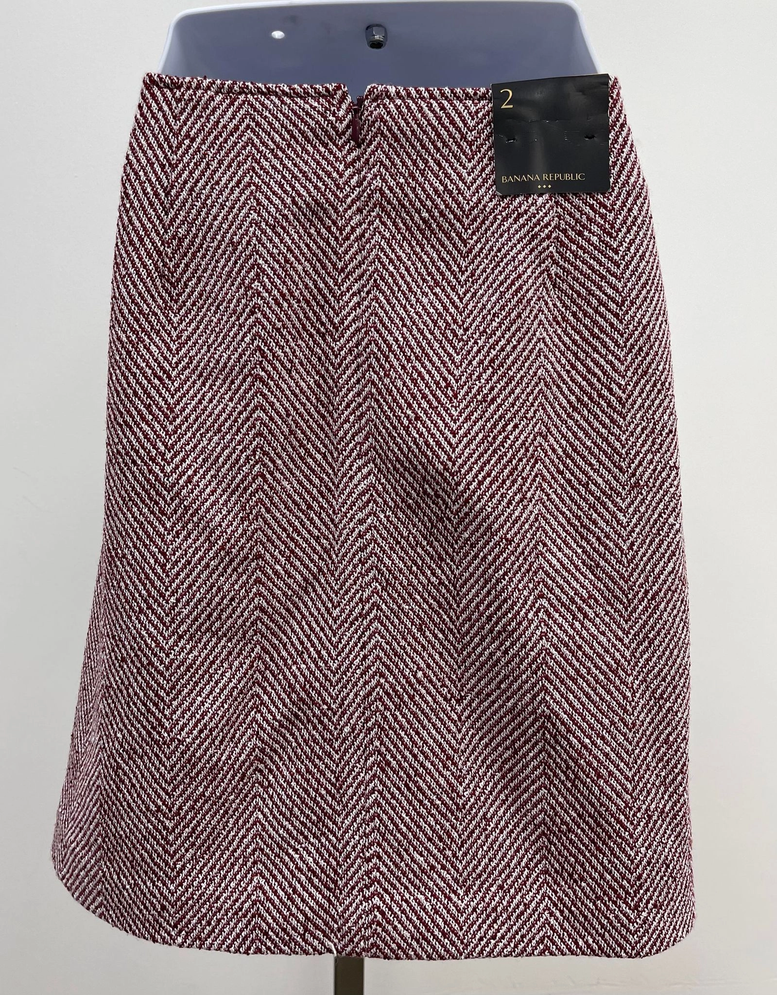 Women's Banana Republic Skirts, 2 Skirt Waist