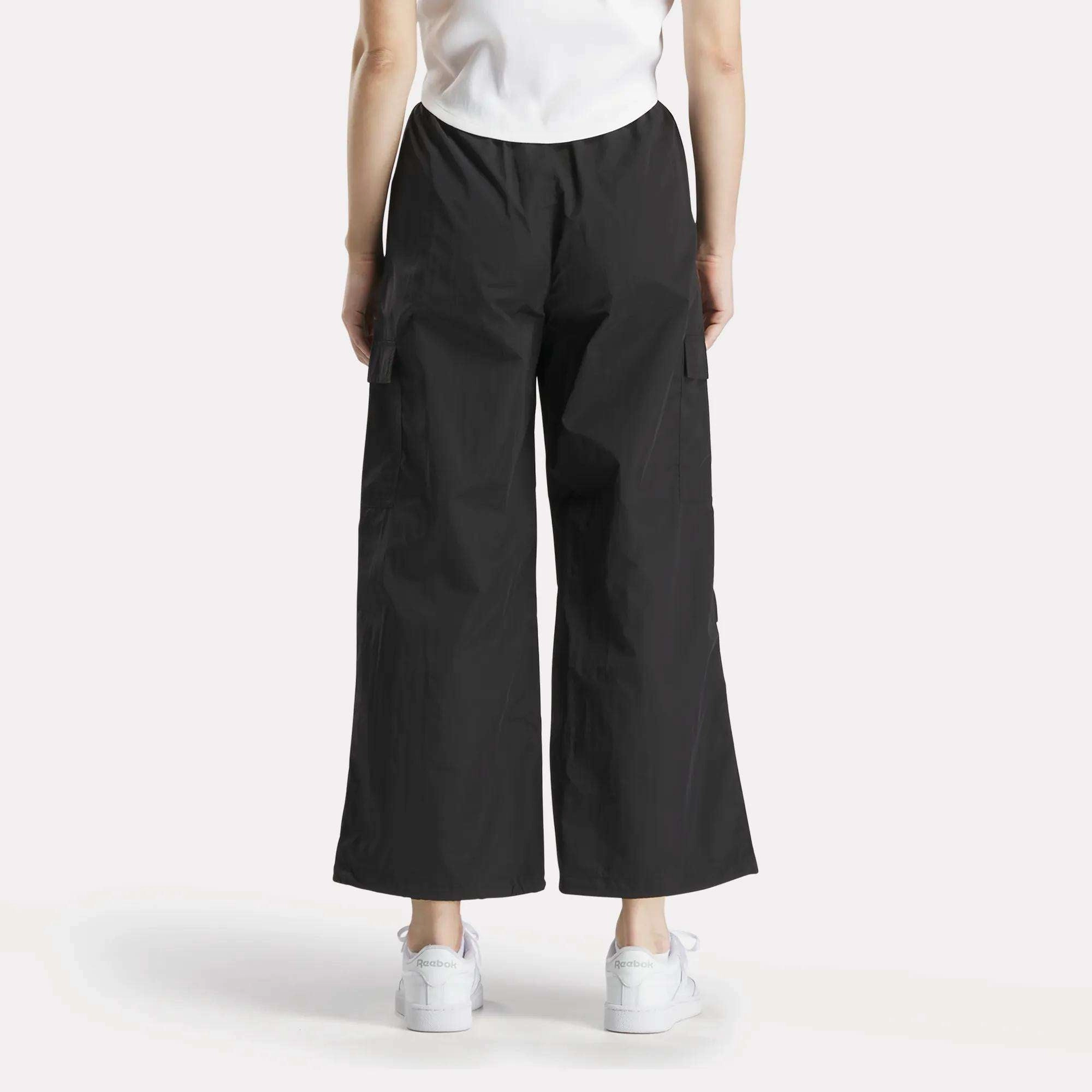Women's Studio Style Cargo Pants Cargo Pants Length
