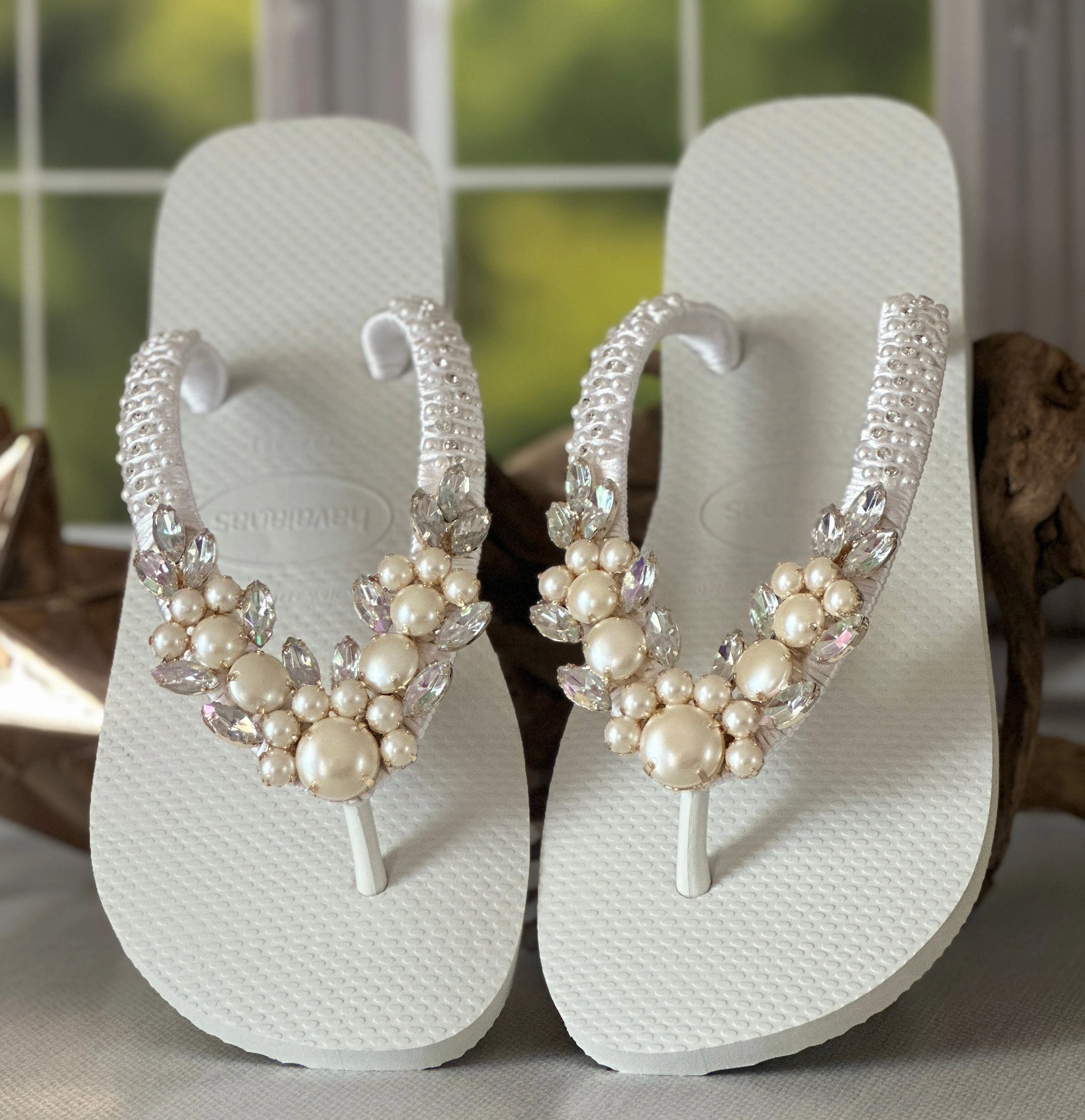 Women Sandals Summer Pearl Rhinestone Beach Flip Flops Wedding Sandal Anti Skid Flip Flops